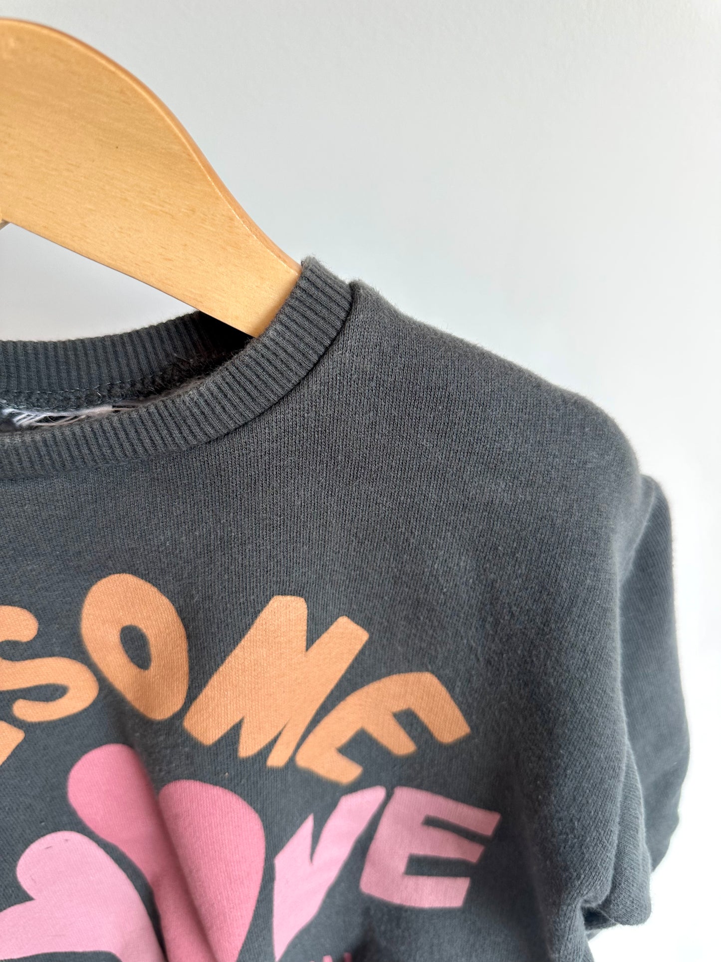 Awesome Sweater / 9-12m?