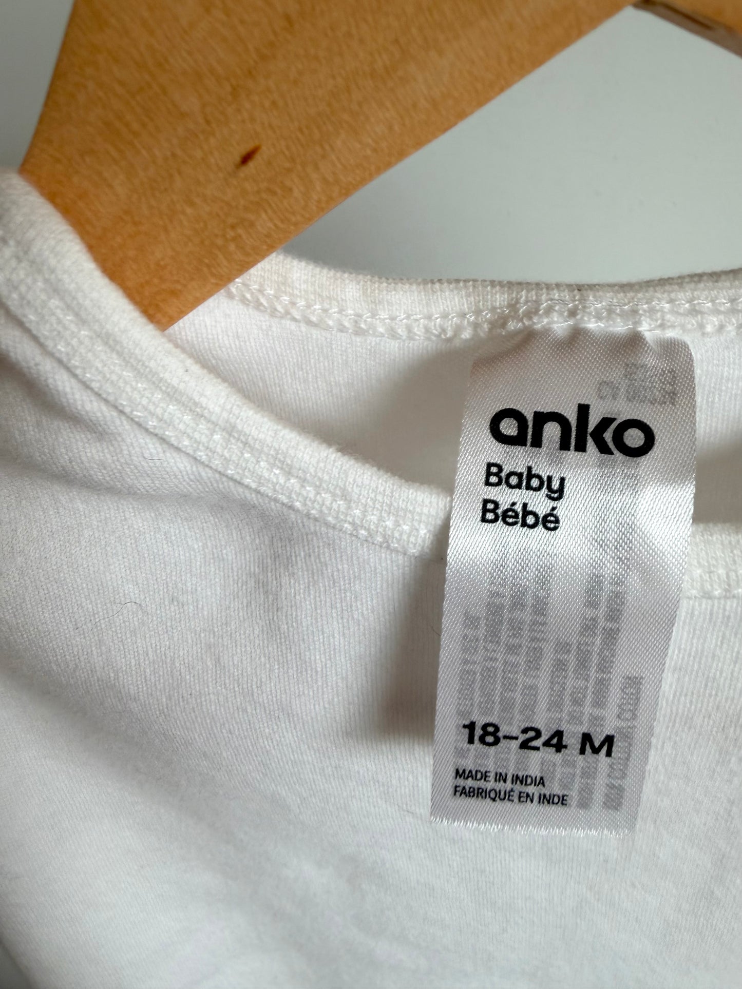 White Simple Bodysuit / 18-24m