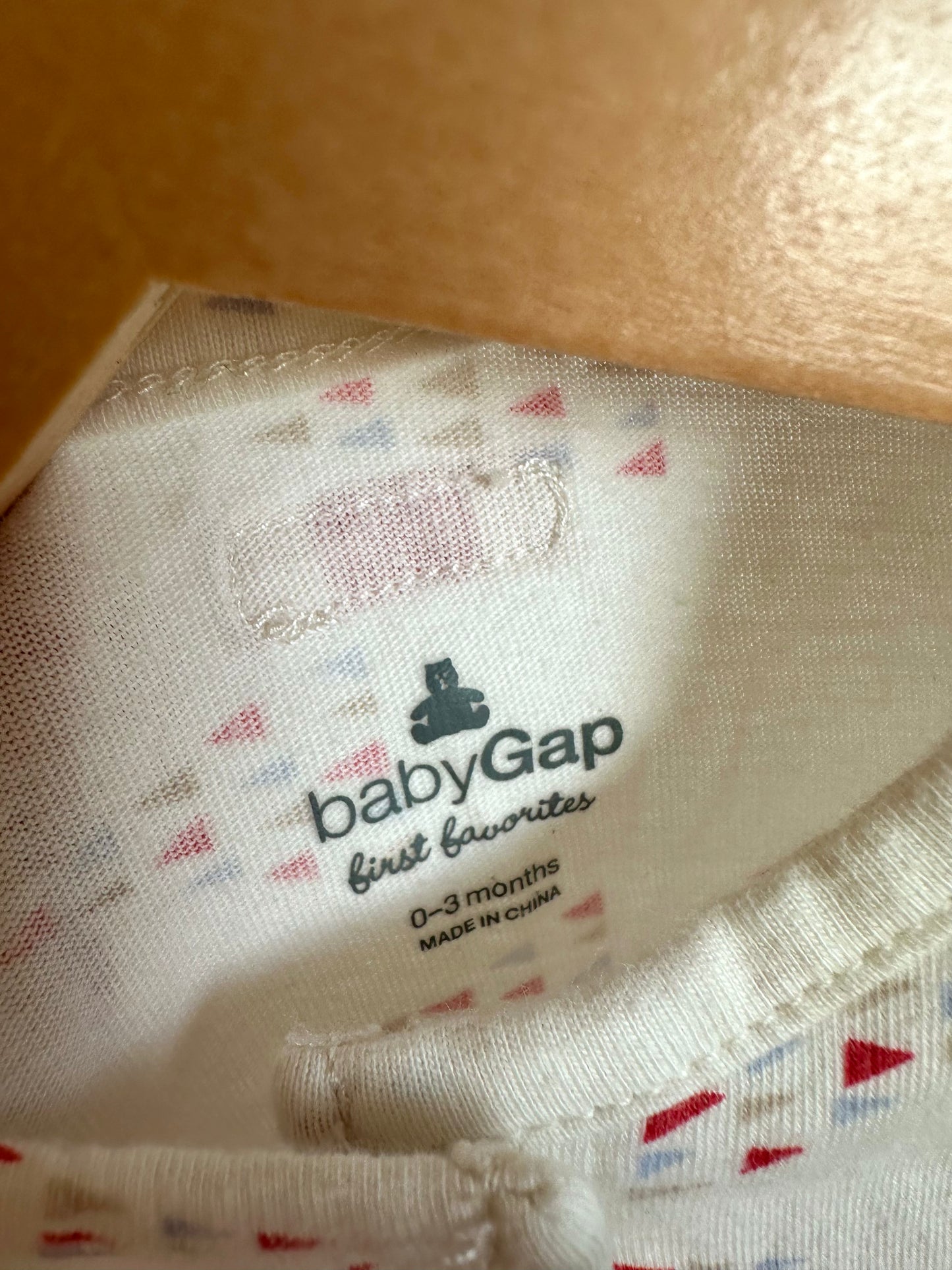 Gap Triangle Pattern Romper / 0-3m