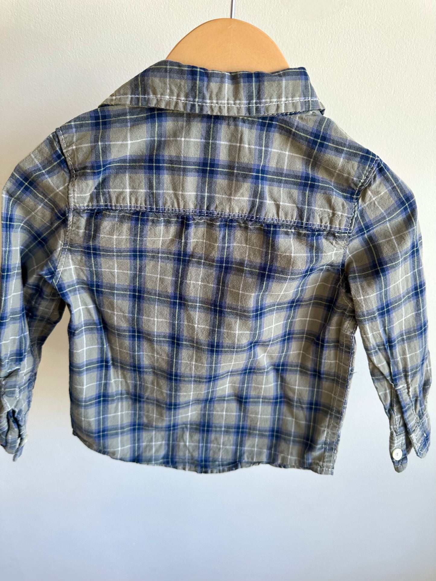 OshKosh Plaid Button Up / 2T