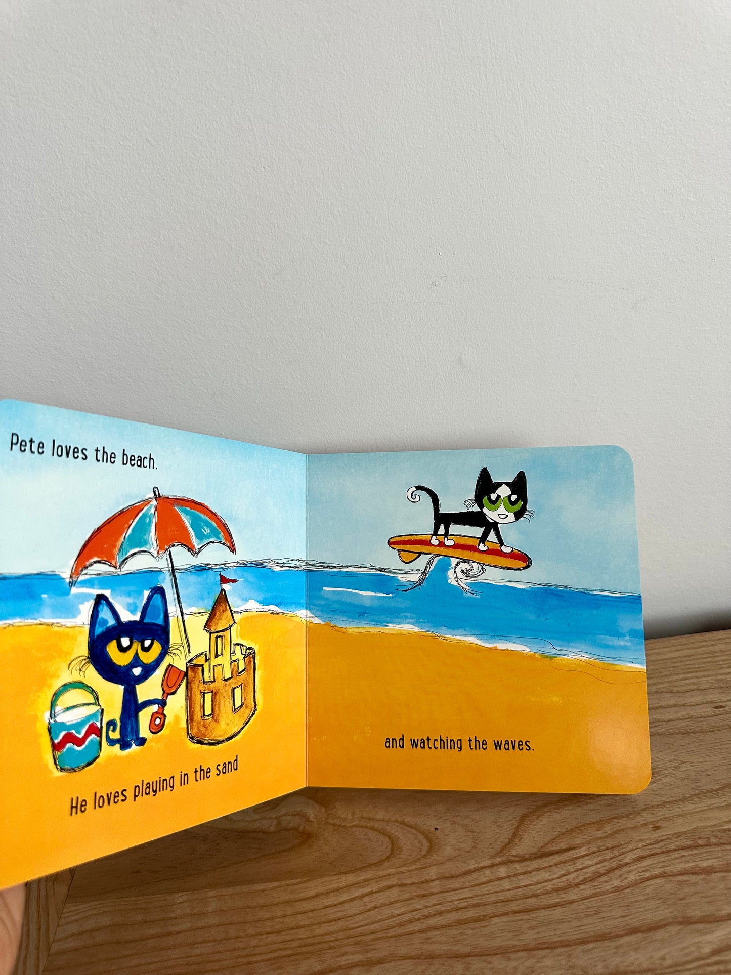 I Love Pete the Kitty Board Book / 2-4 years