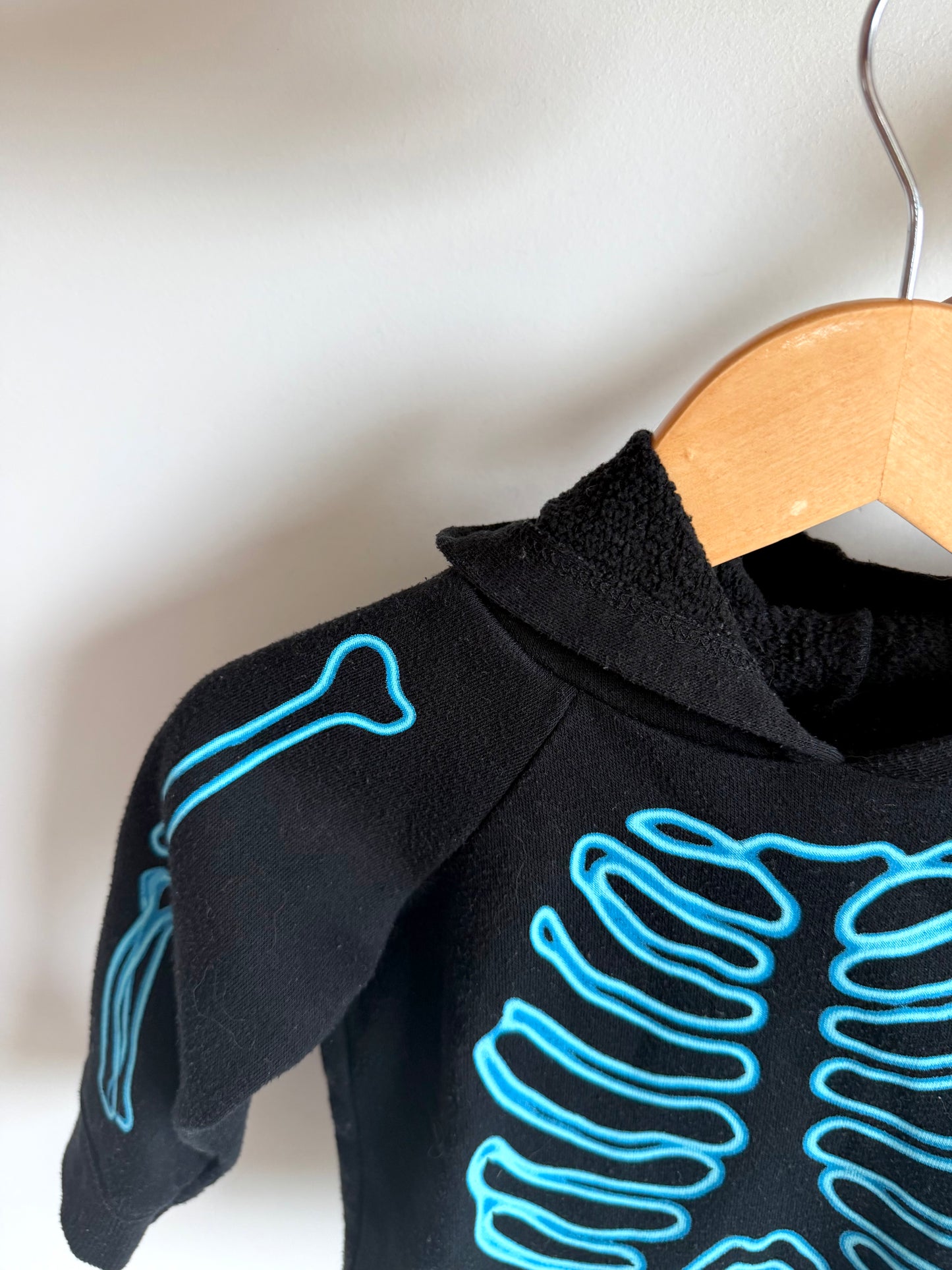 Blue Skeleton Sweater + Pants Set / 6-12m