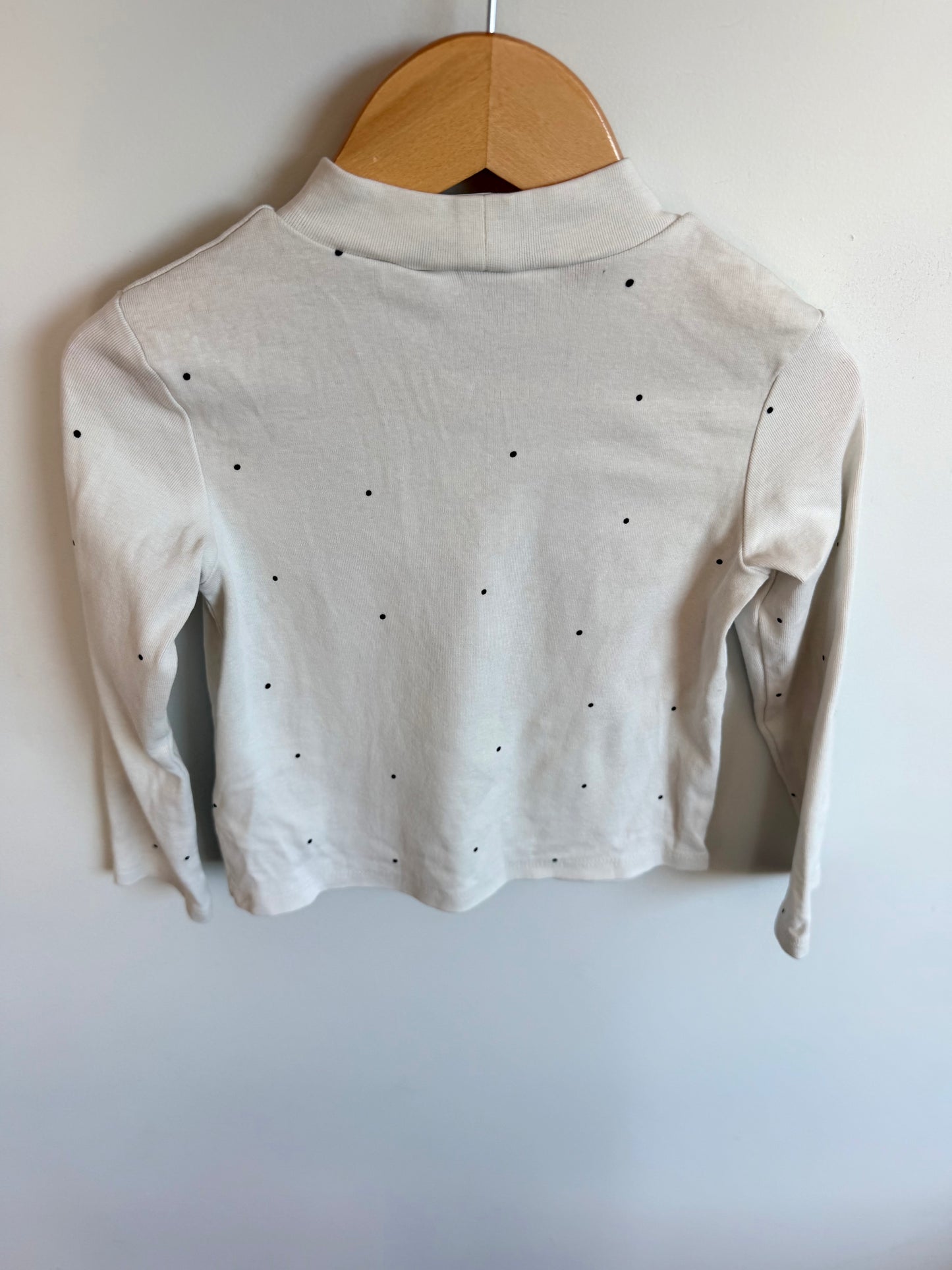 White Dot Collared Long Sleeve Top / 2-3T
