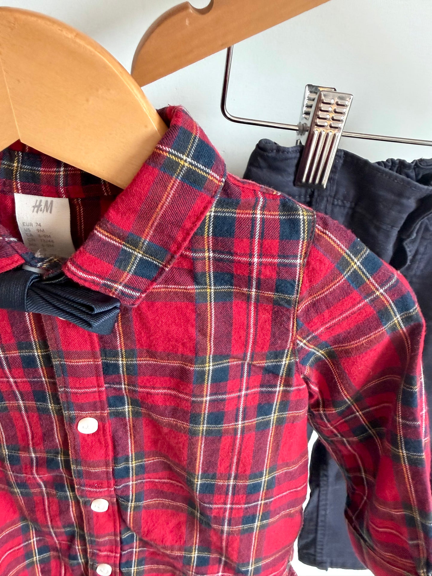 Bow Plaid Top + Navy Slacks Set / 6-9m