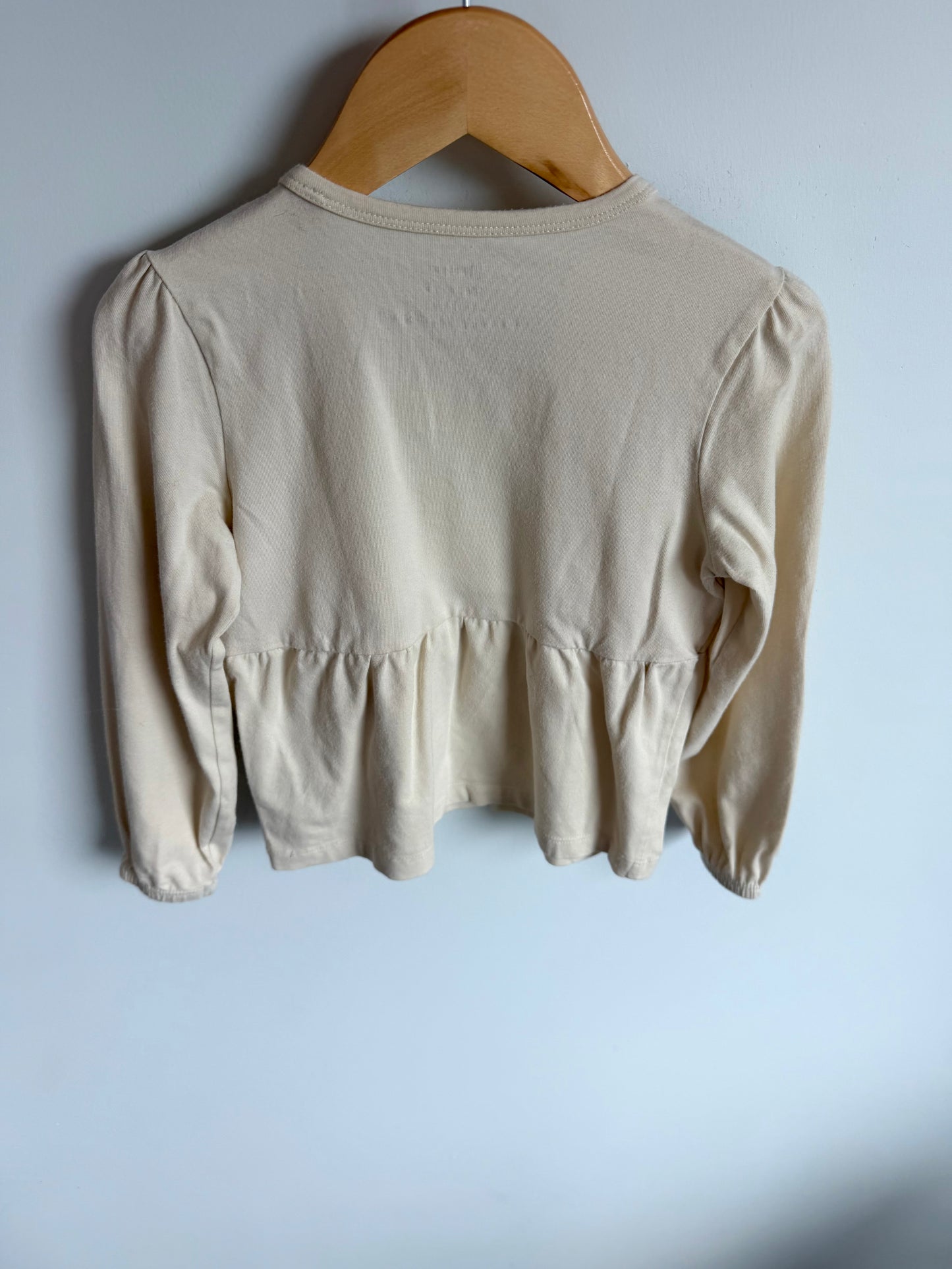 Noppies Cream Flower Top / 3-4T
