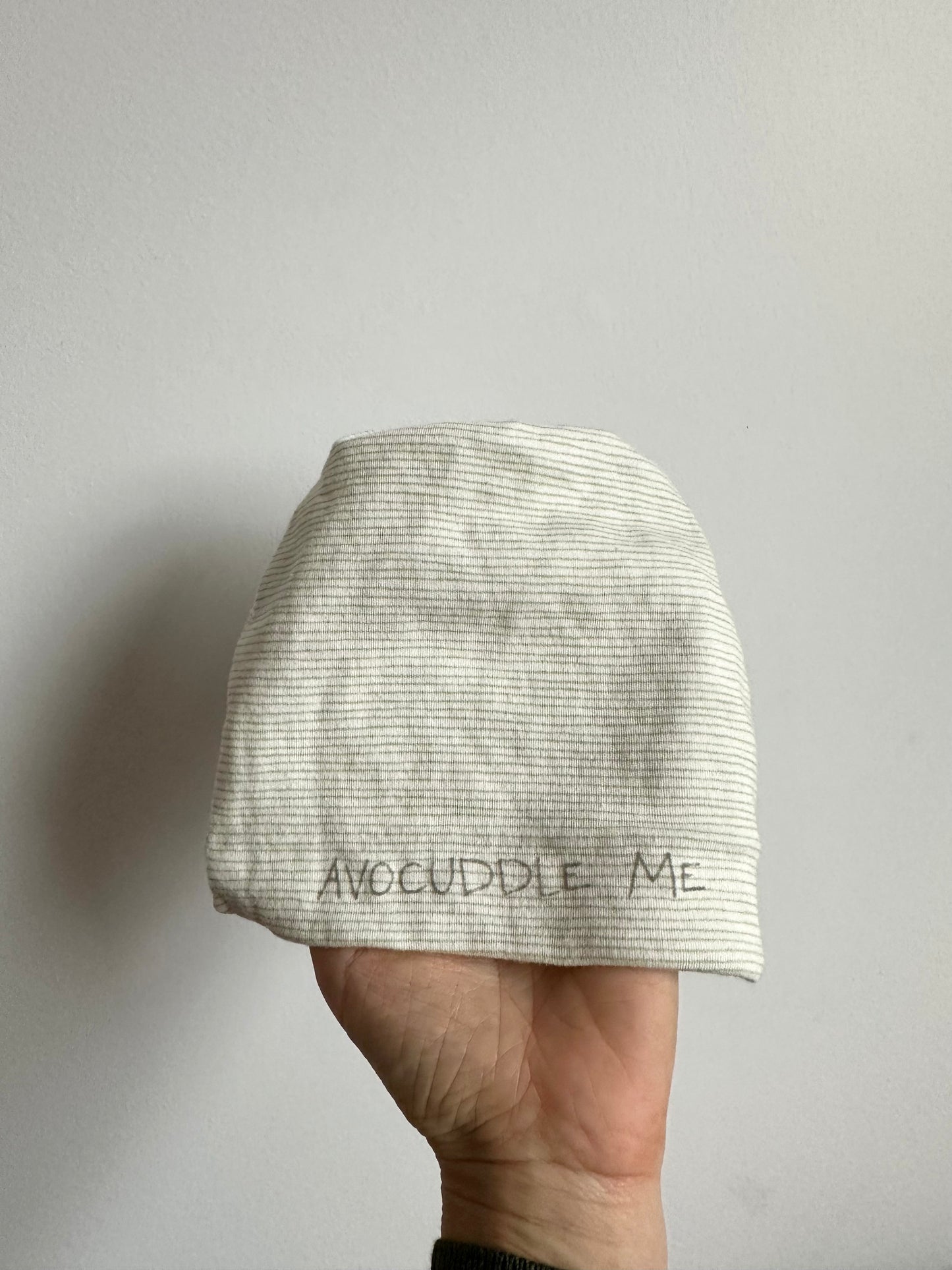 100% Organic Cotton Avocuddle Me Beanie / 0-6m