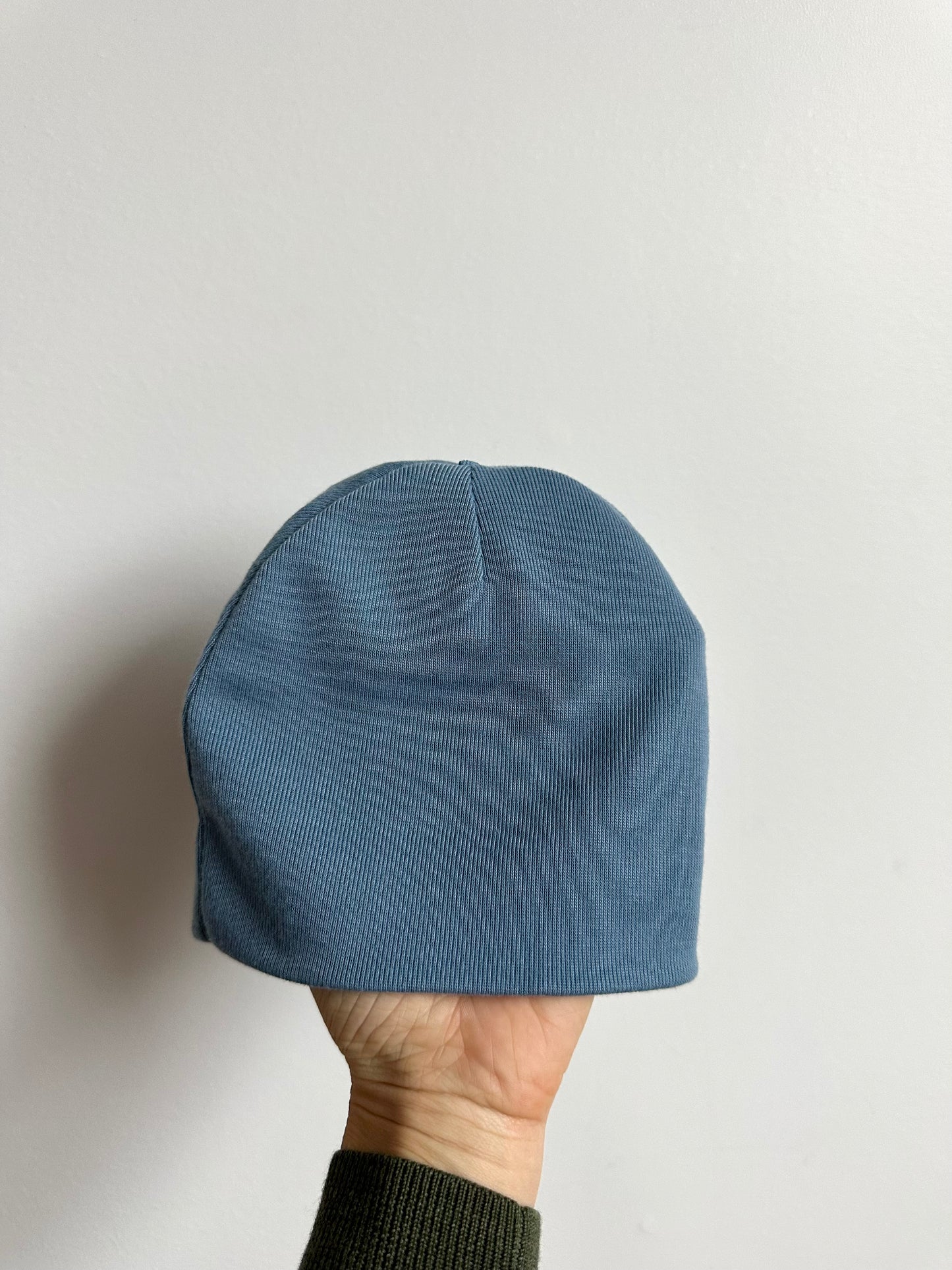 Soft Blue Beanie / 0-3m