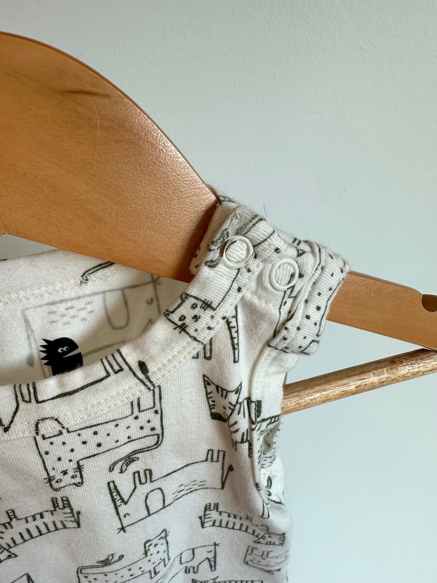 Organic Sleeveless White Animal Bodysuit / 3-6m