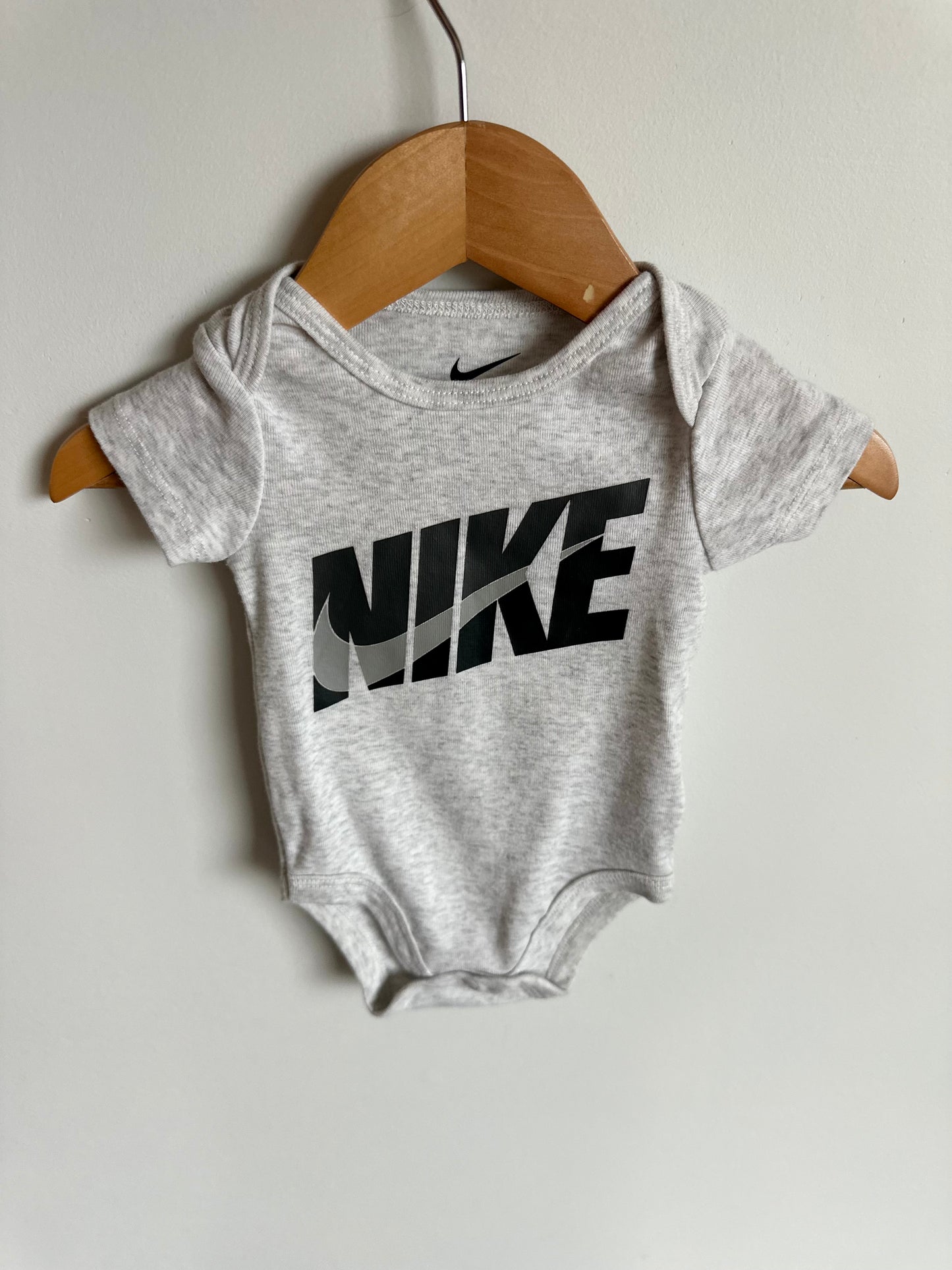 Grey Nike Bodysuit / 6m