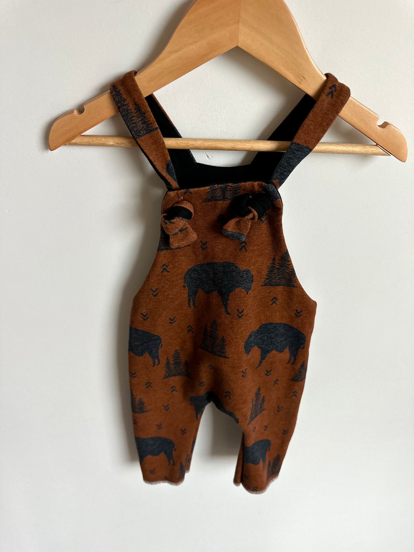 Kid-os' Bison Knotted Overalls / 3-6m