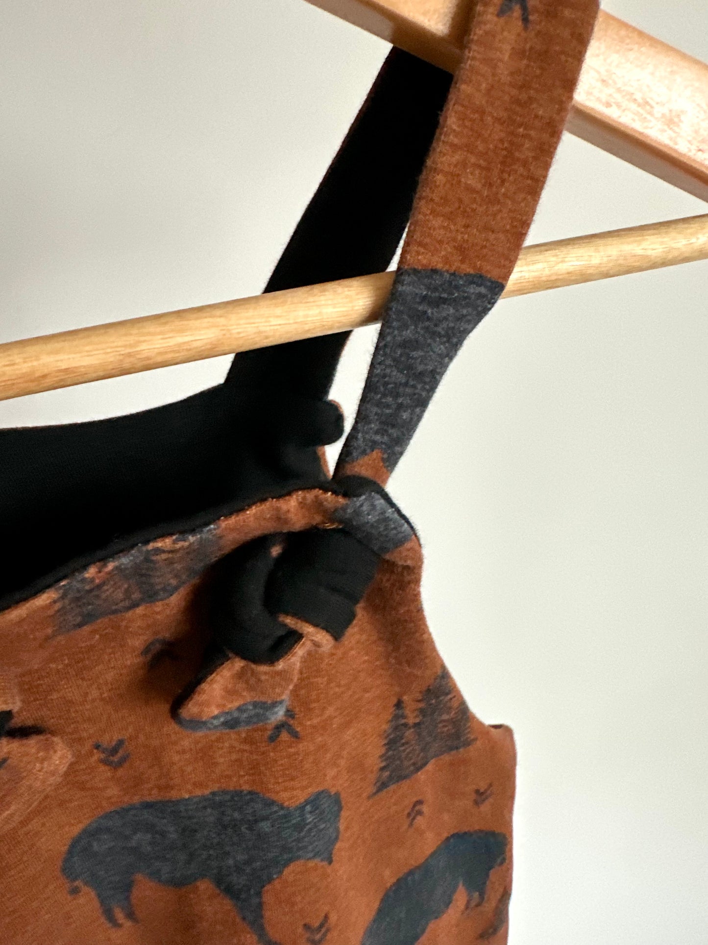 Kid-os' Bison Knotted Overalls / 3-6m