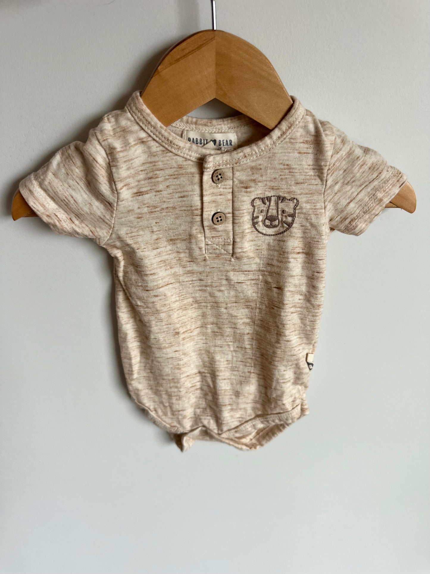 Organic Tan Tiger Bodysuit / 3-6m