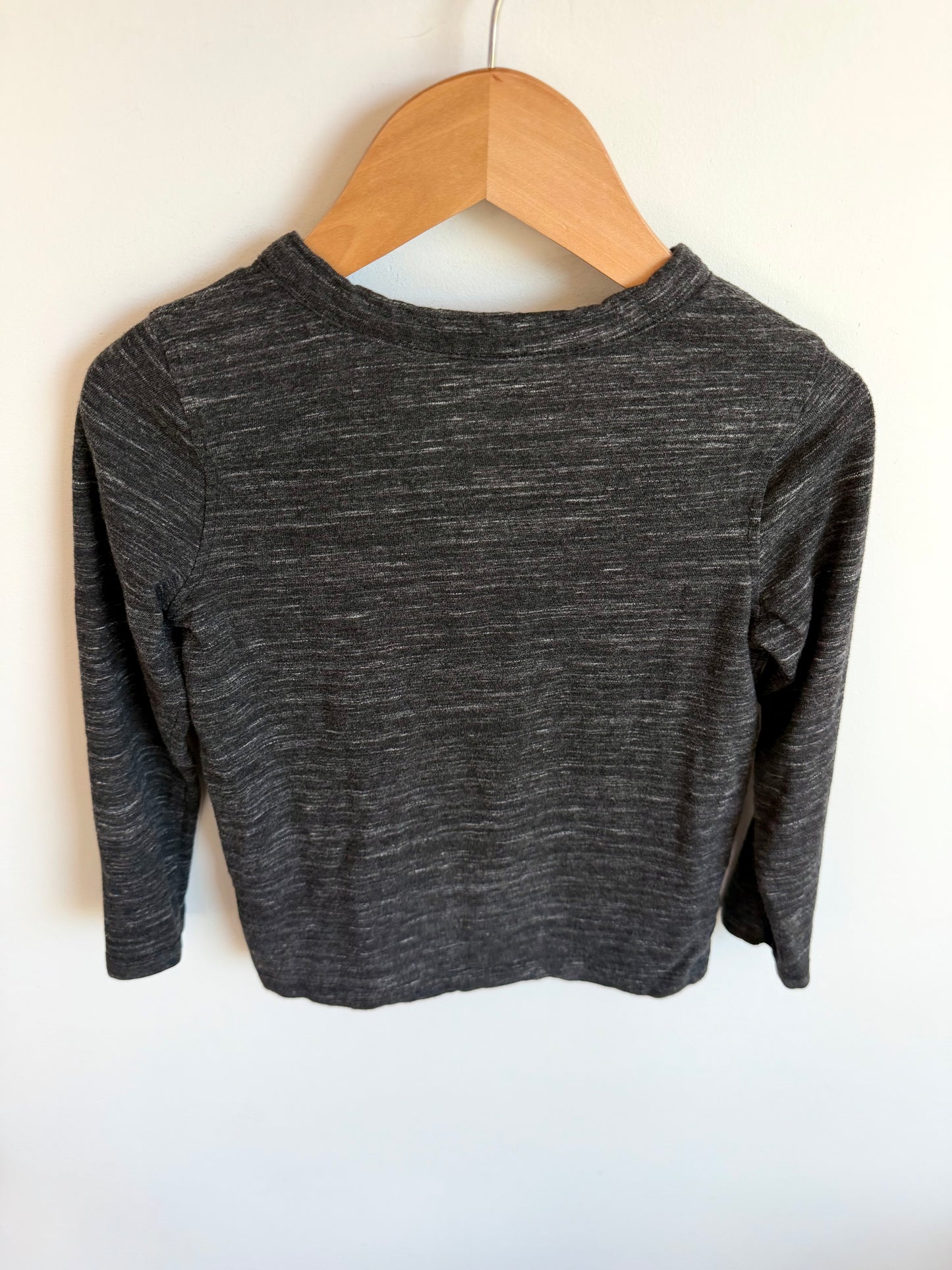 Charcoal Long Sleeve / 4 years