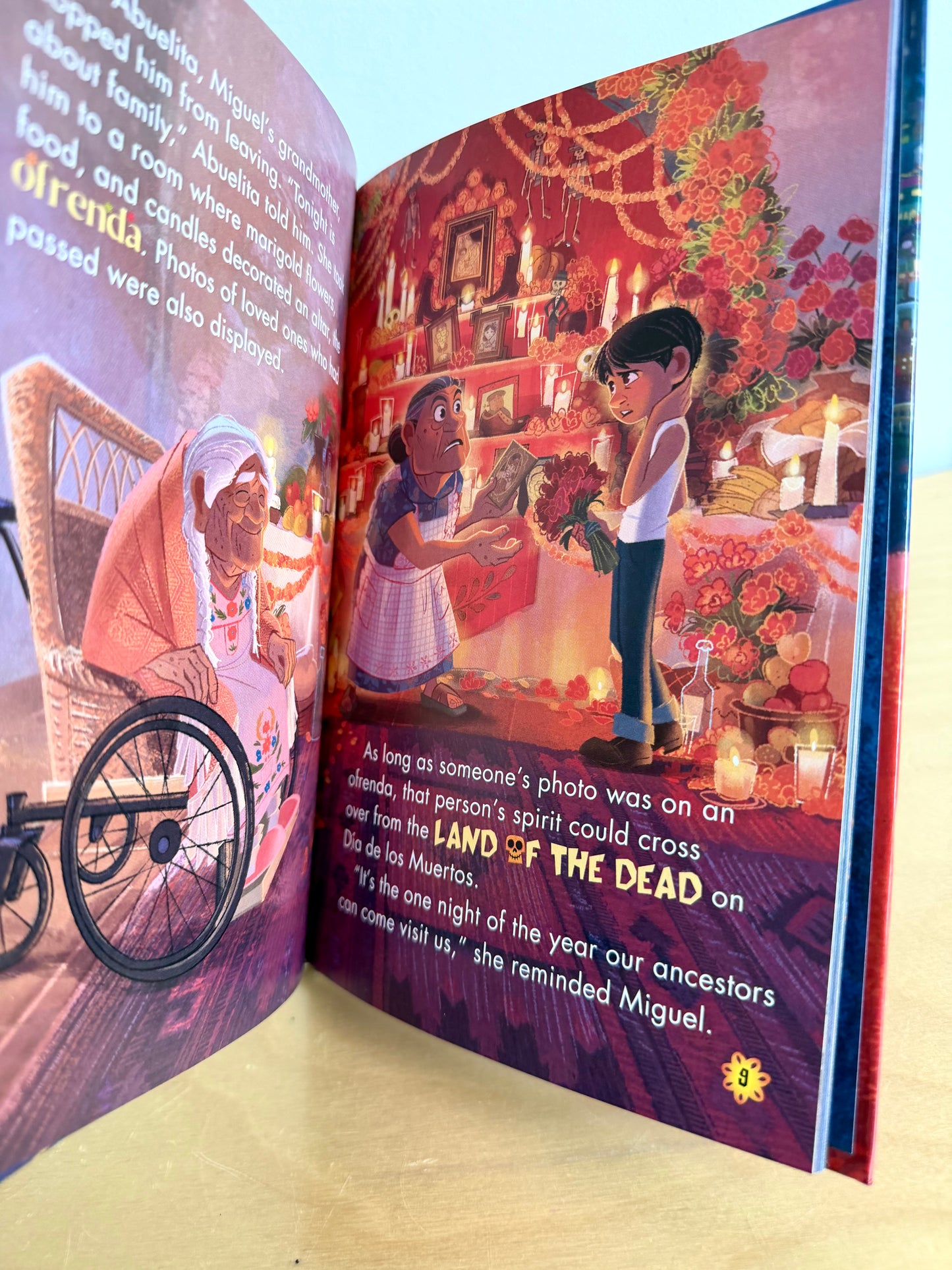 Disney Coco Hardcover Book / 3-6 years