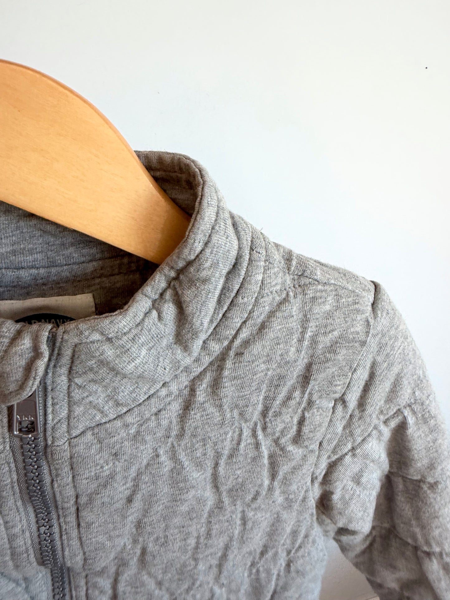 Grey Quilted Zip Sweater / 4 years