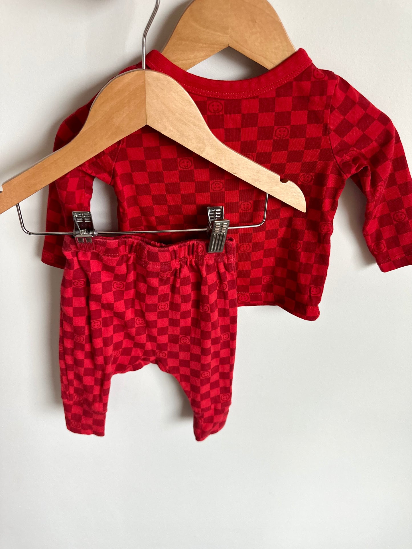 Red Checkered Smiley Top + Pants Set / 3-6m