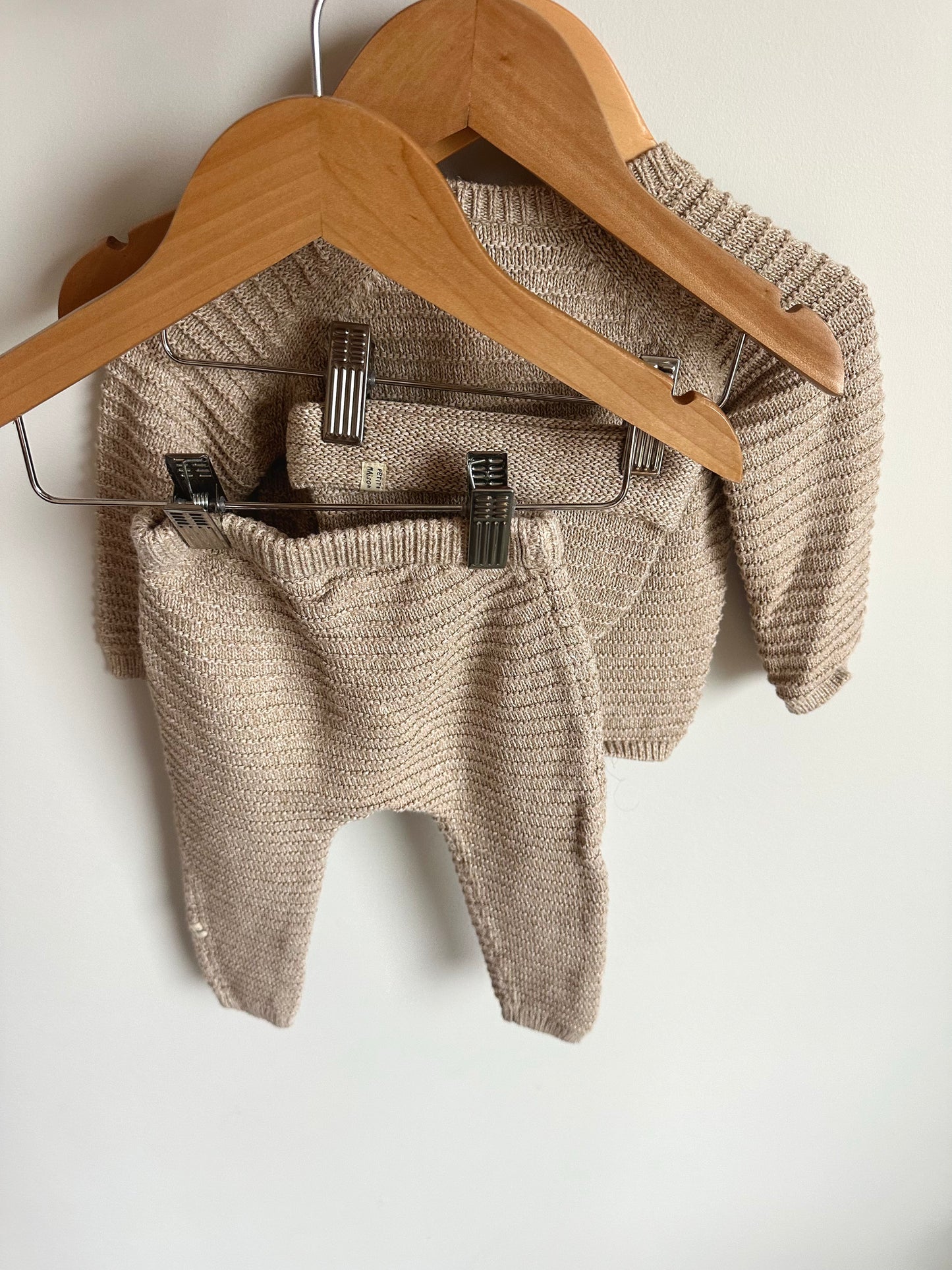 Oat Knit Cardigan, Pants  Toque Set / 9m