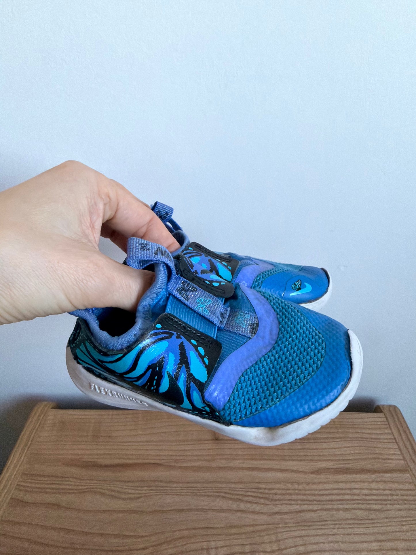 Nike Flex Runner Shoes / Size 4 Toddler