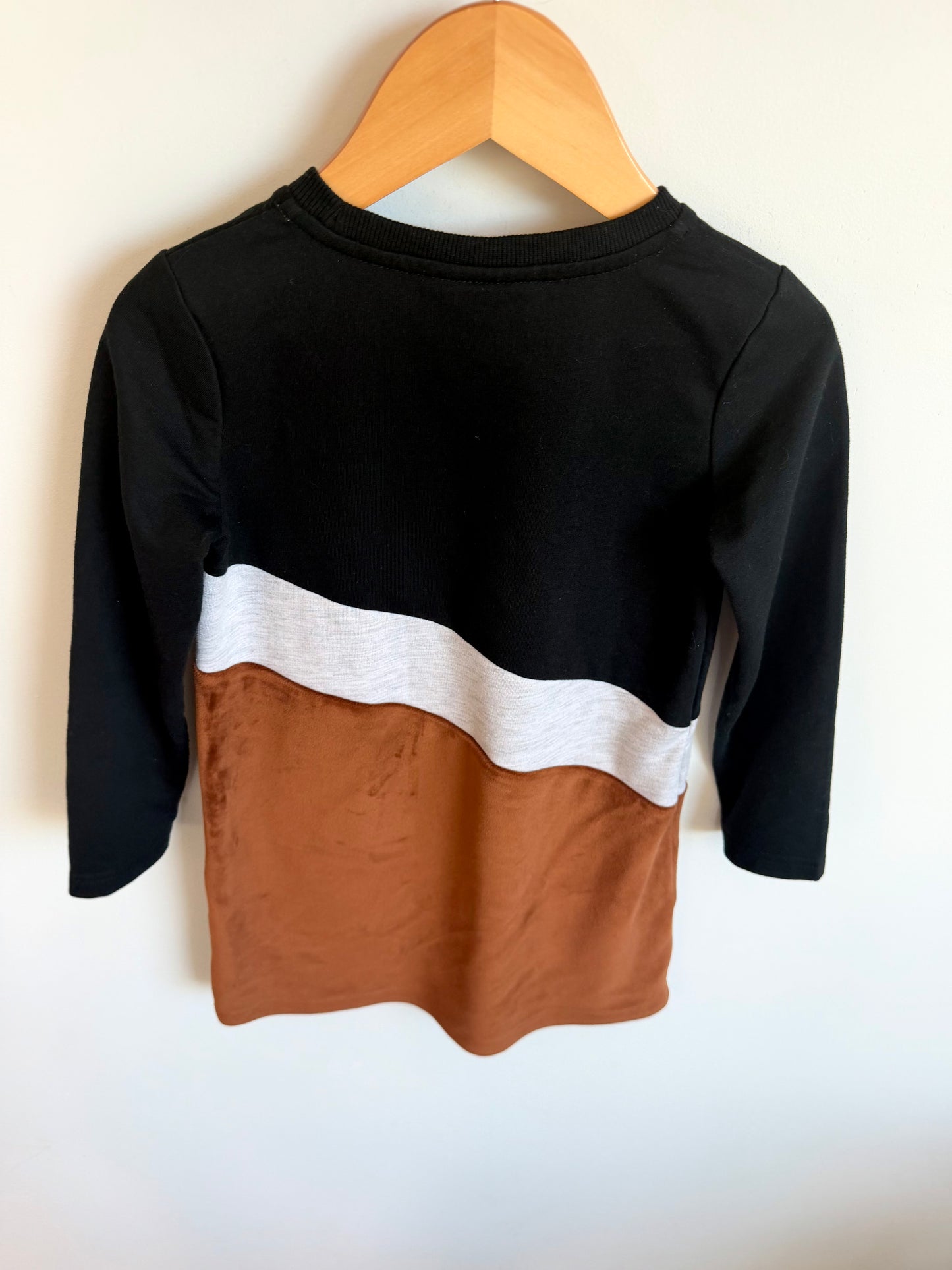 Romy & Aksel Long Sleeve Velour Dress / 4T