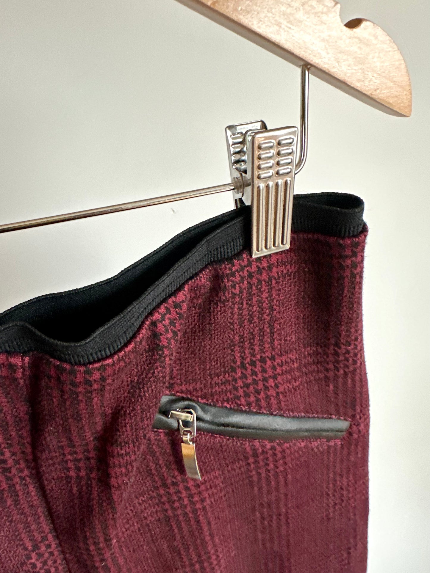 Red + Black Argyle Pants / 8-10 years?