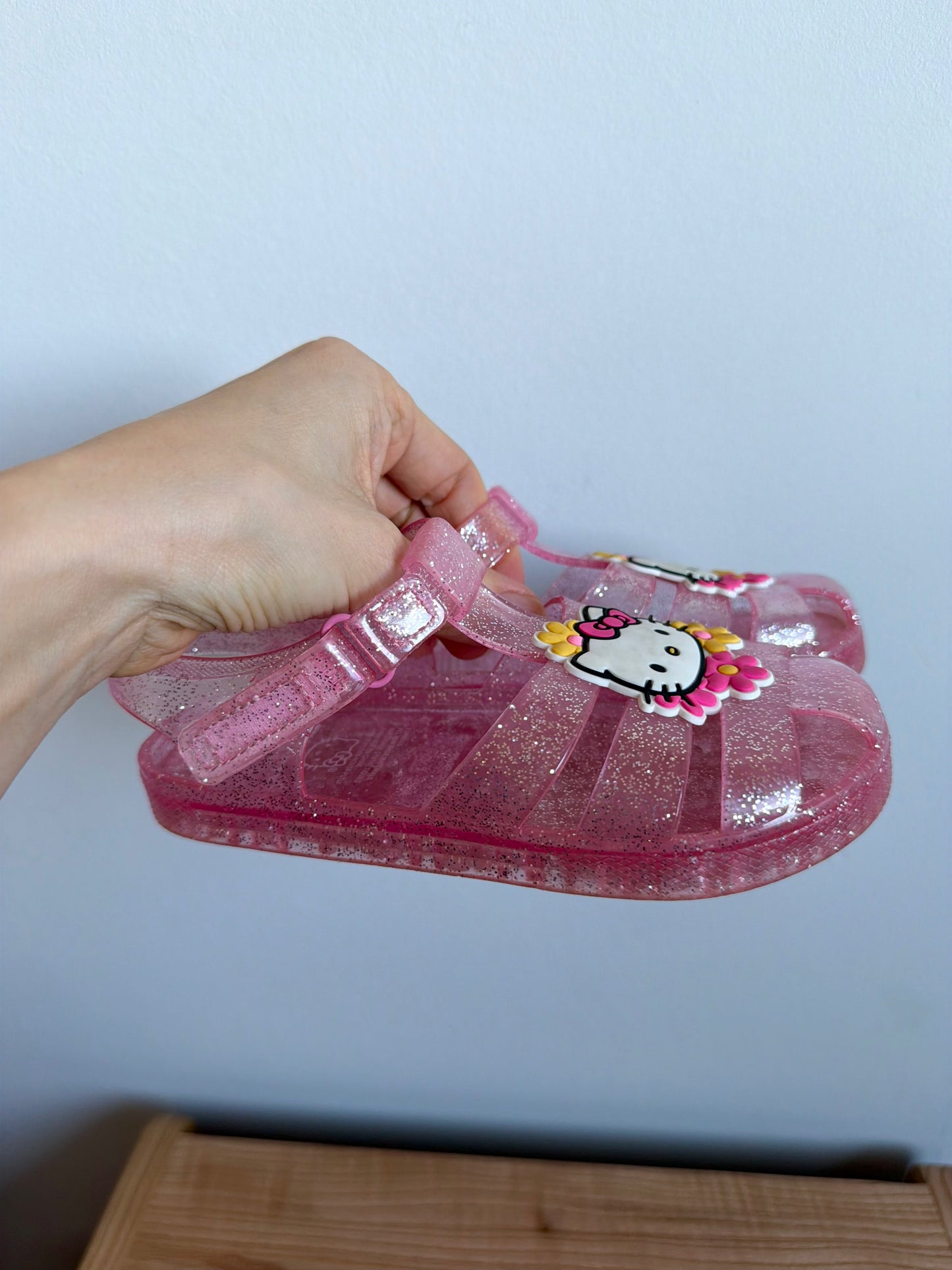 Hello Kitty Jelly Pink Sandals / Size 10 Toddler