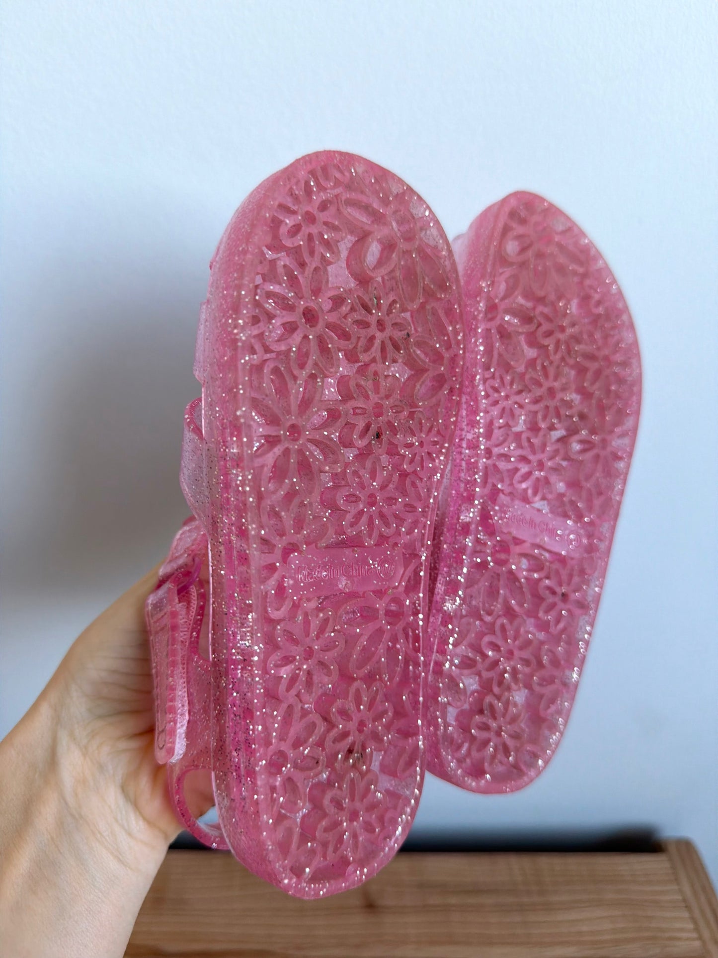 Hello Kitty Jelly Pink Sandals / Size 10 Toddler
