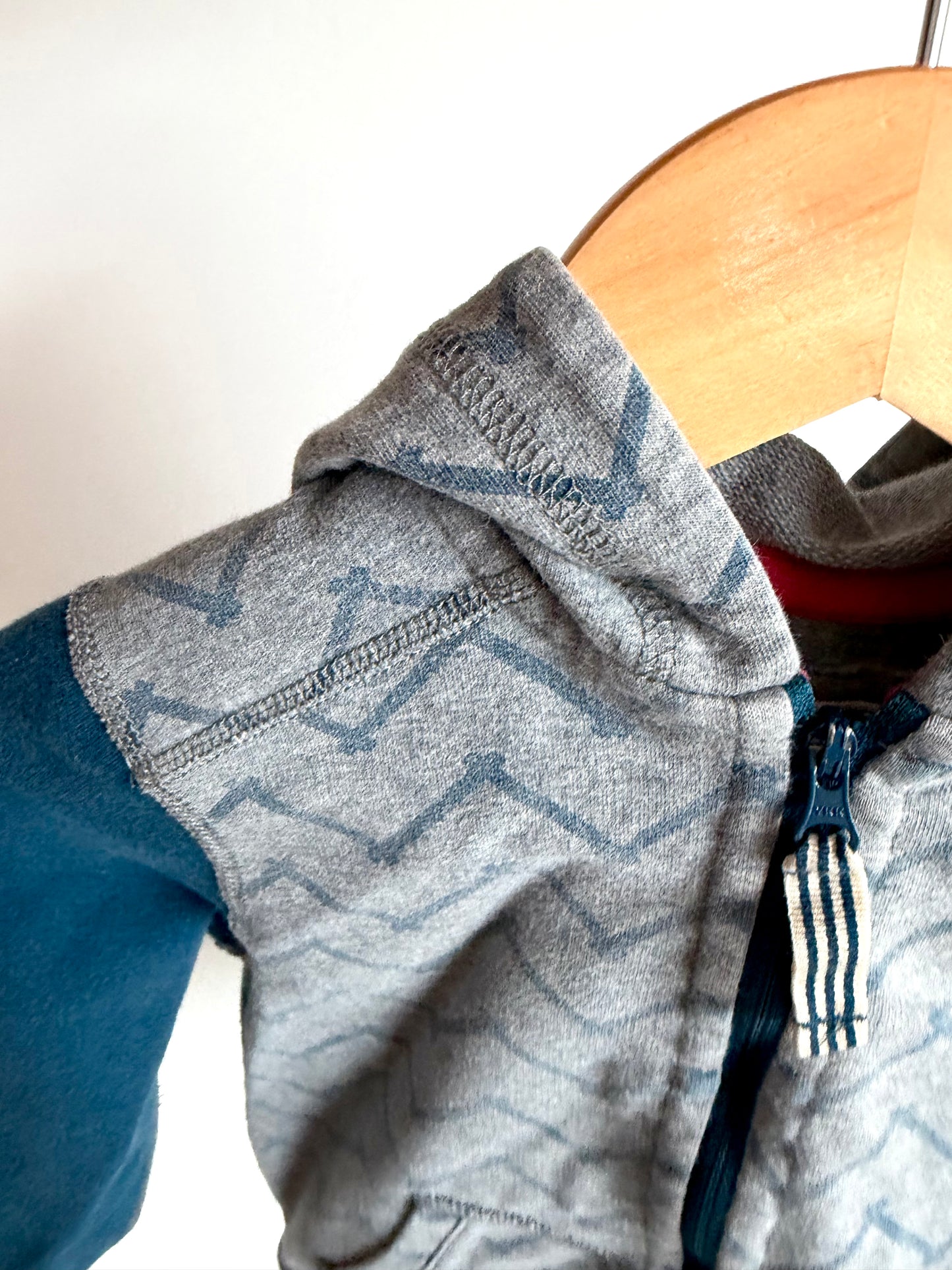 MEC Blue Sleeve Zipper Sweater / 24m