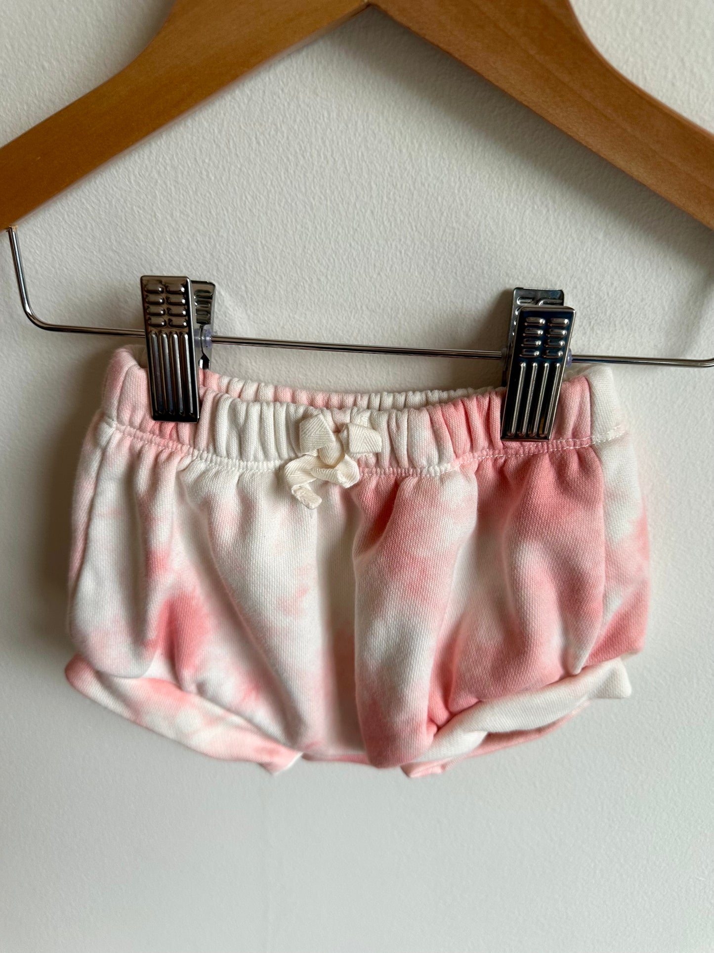 Tie Dye Pink + White Shorts / 0-3m