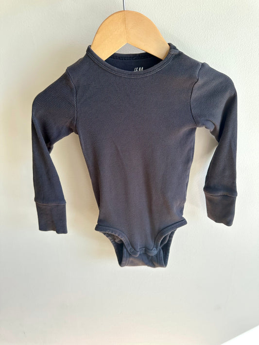 H&M Organic Ribbed Bodysuit / 12-18m