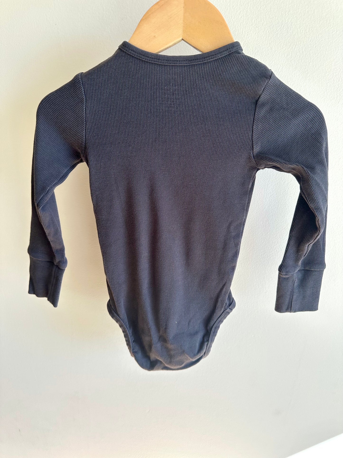 H&M Organic Ribbed Bodysuit / 12-18m
