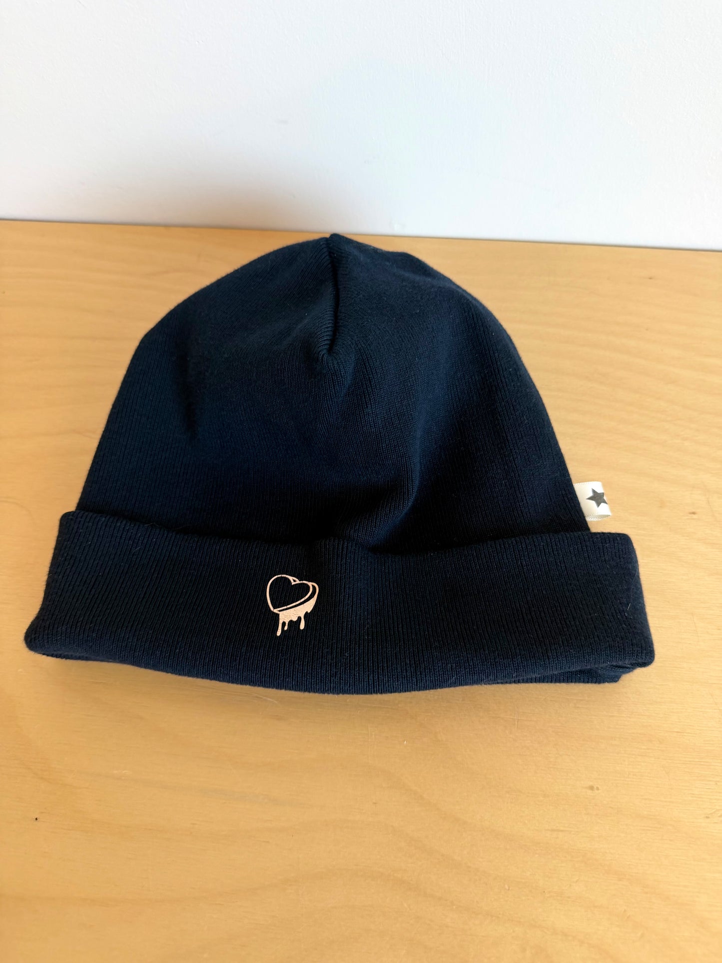 Teddy Little Black Ribbed Toque / 4-8 years