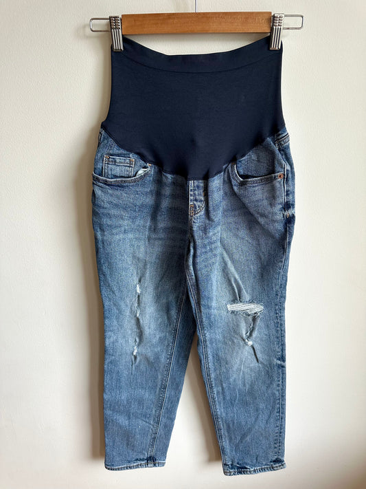 Maternity Short Distressed Jeans / 4 Short