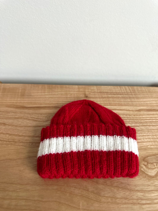 Handmade Knit Red White Toque / 0-3m?