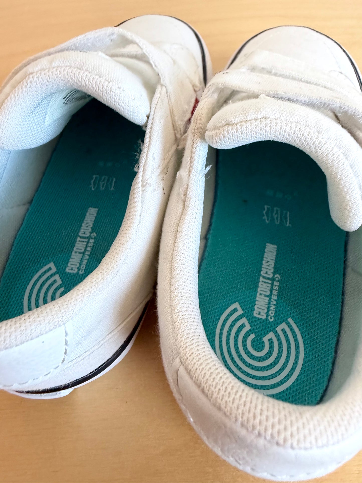 White Converse Velcro Sneakers / Size 10 Toddler