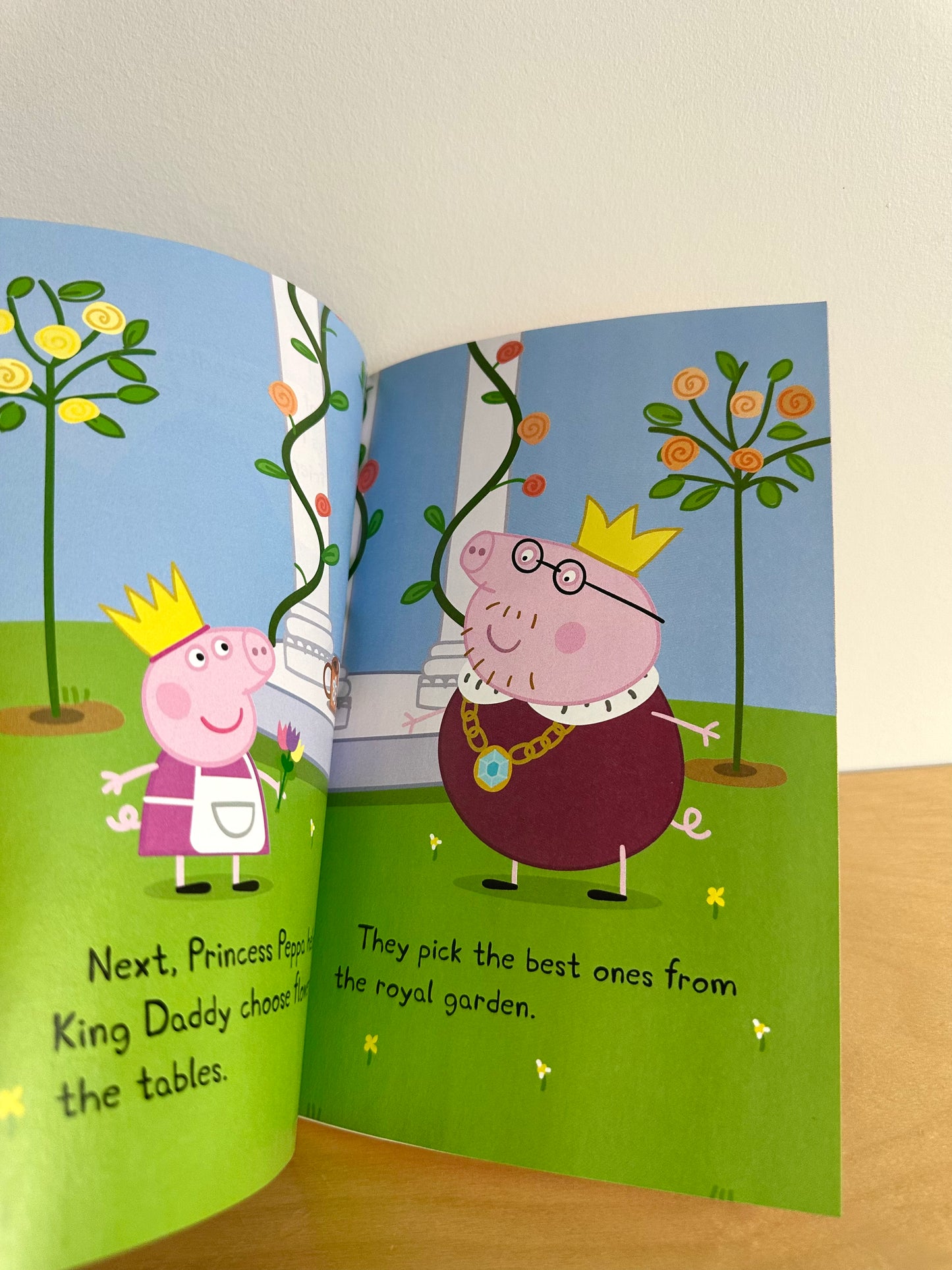 Princess Peppa and the Royal Ball Book / 4-6 years