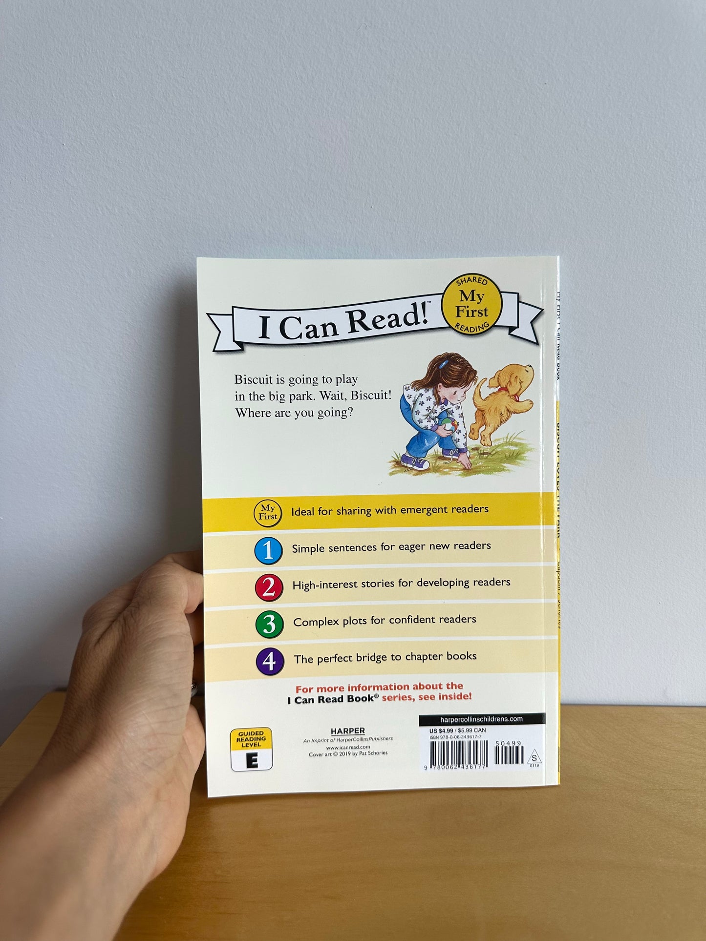 Biscuit Loves the Park Softcover Book / 3-7 years