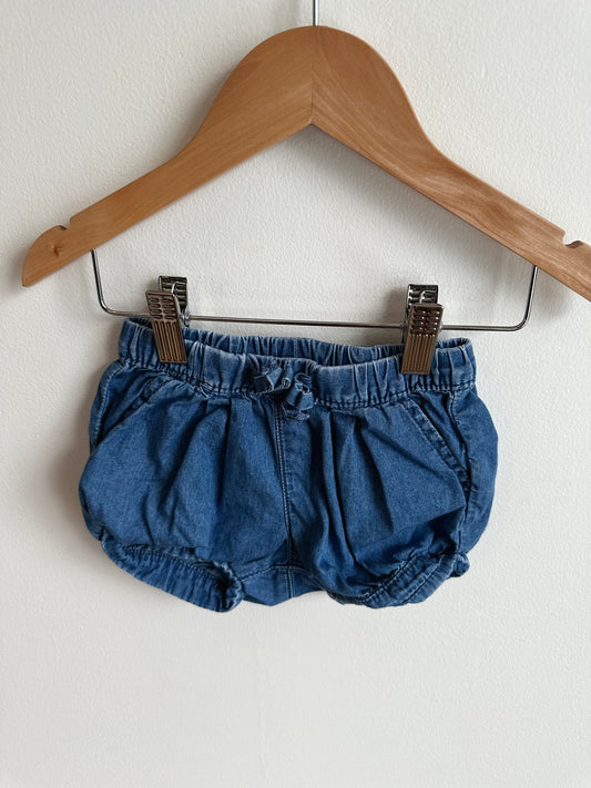 Gap Shorts / 3-6m