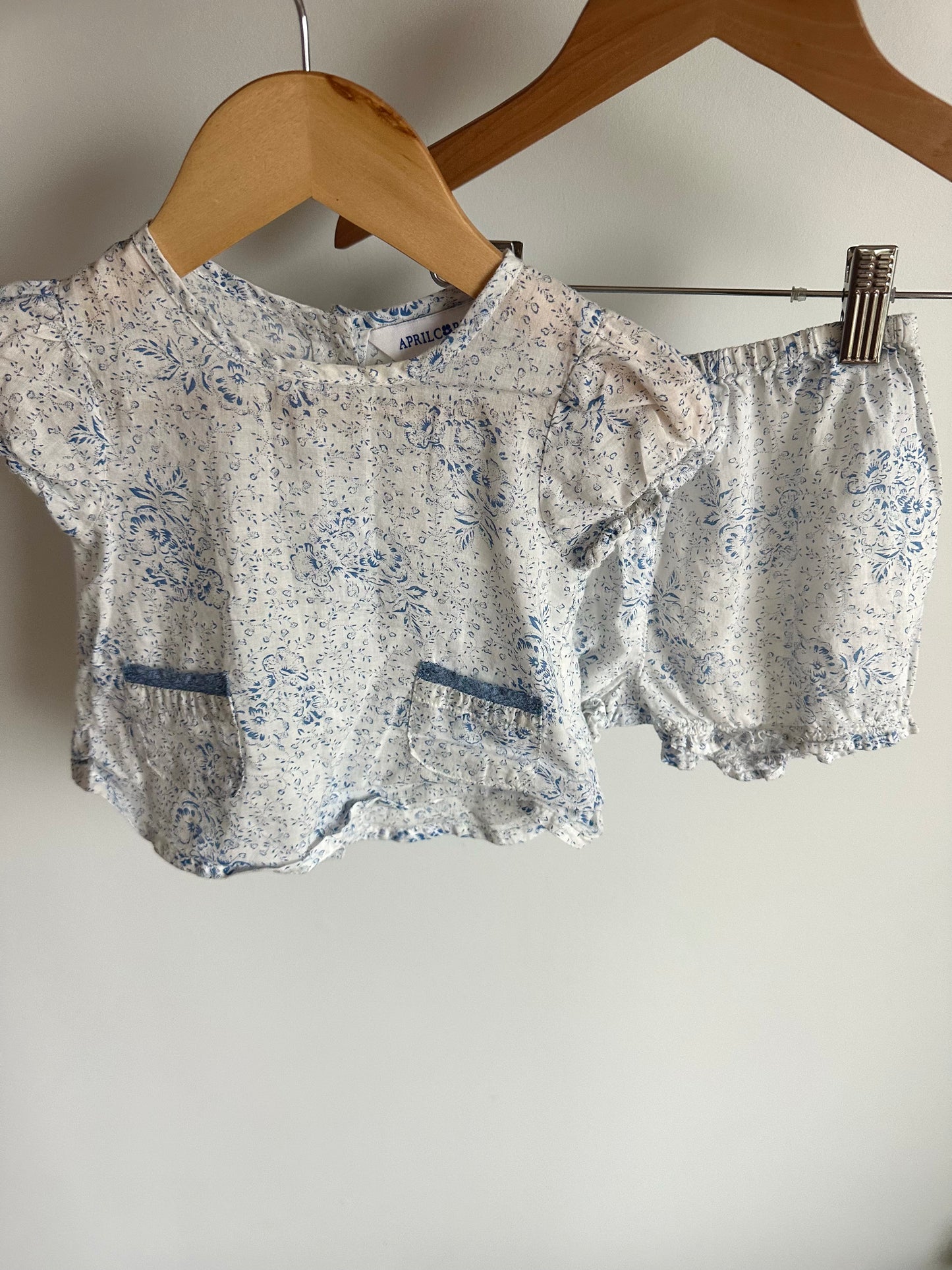 White Patterned Pocket Top + Shorties Set / 6-12m