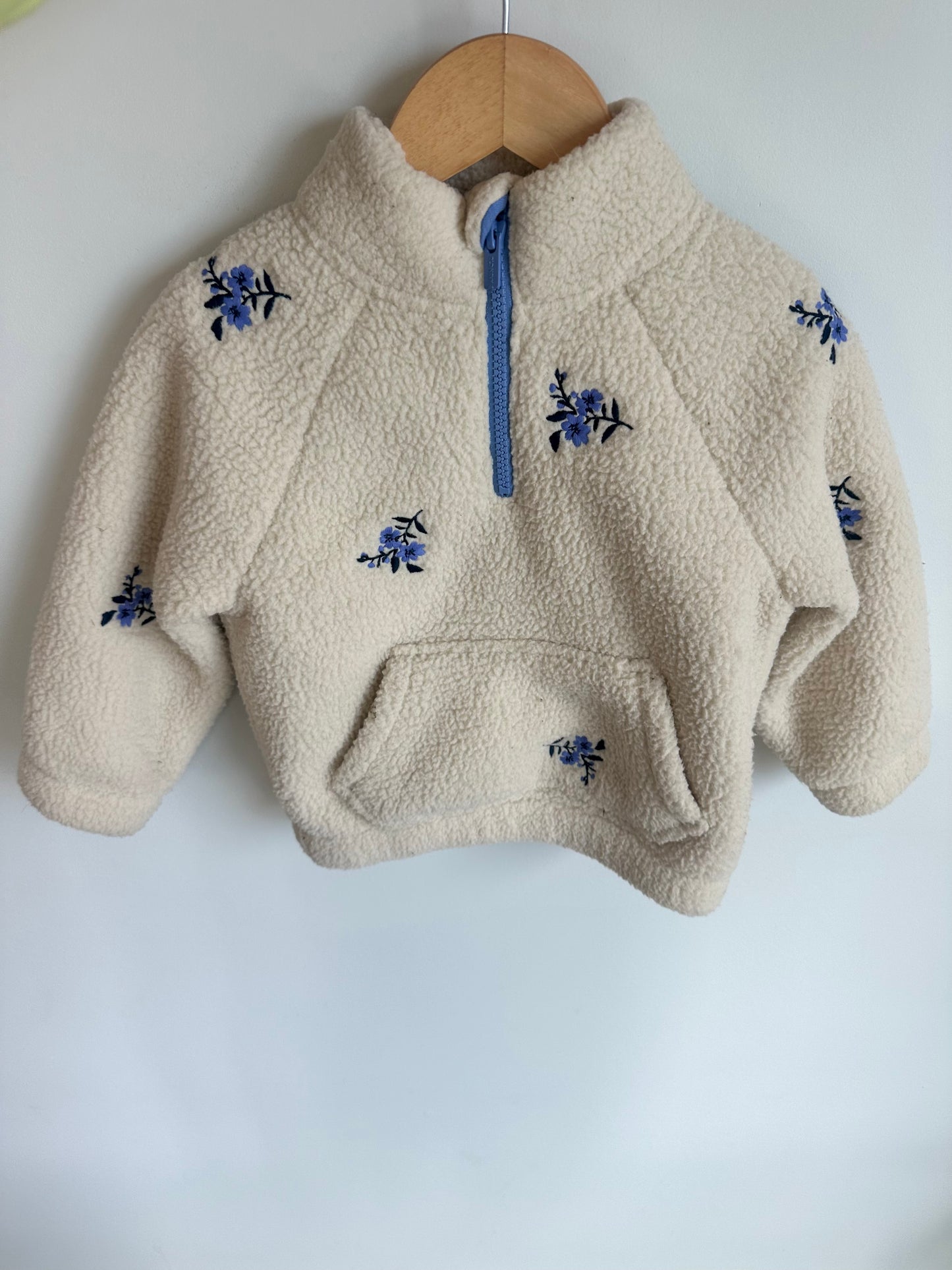 Cream Fleece Periwinkle Flower Sweater / 3T