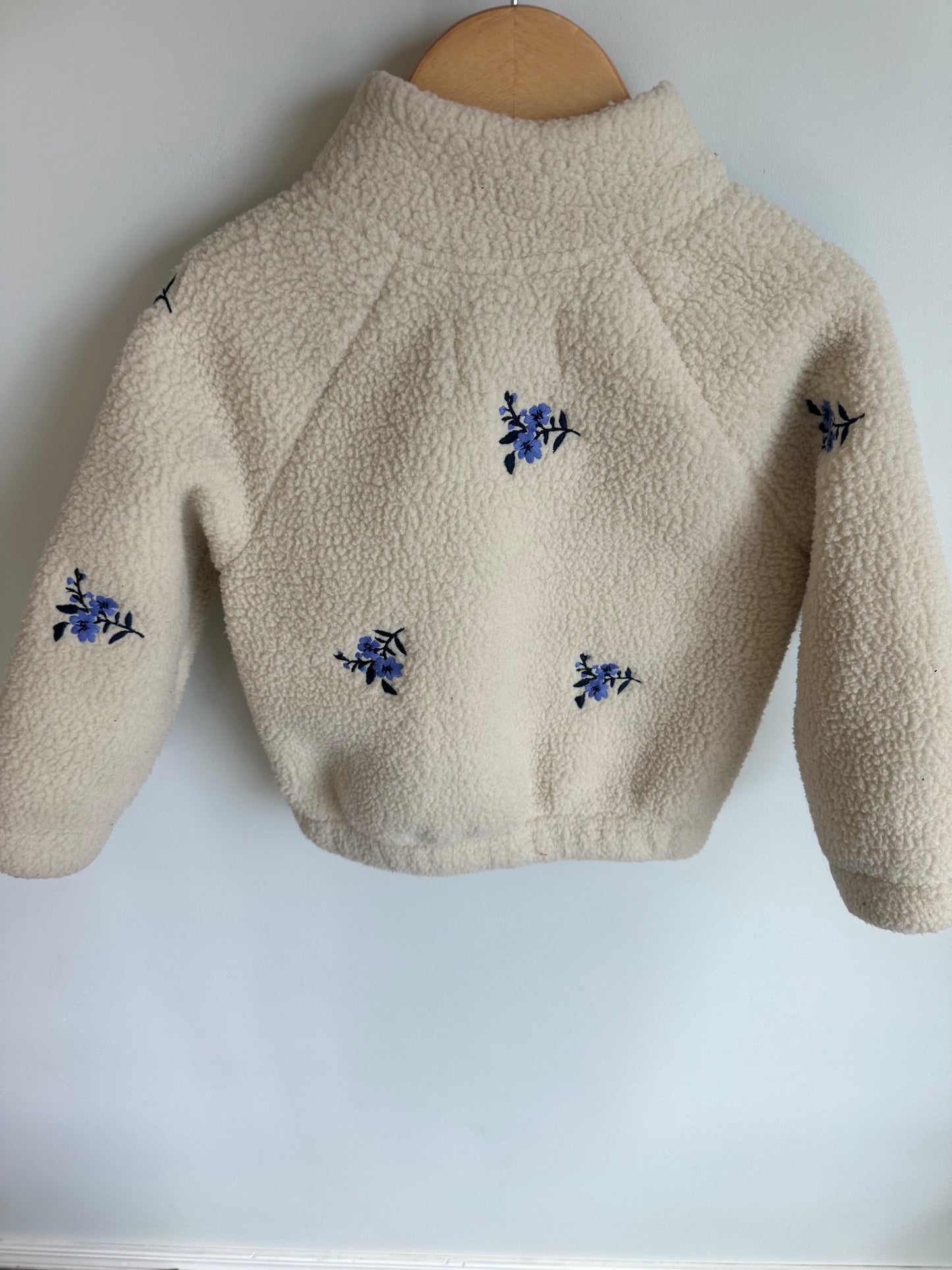 Cream Fleece Periwinkle Flower Sweater / 3T
