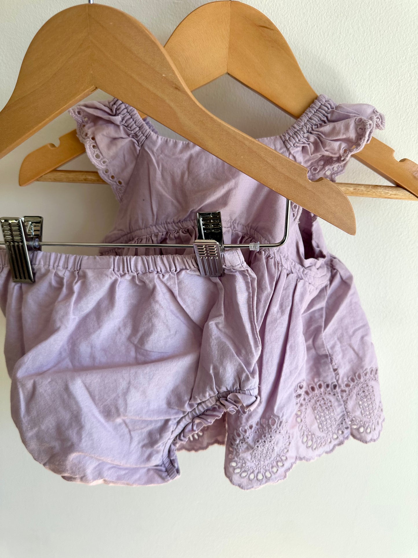 Gap Lilac Eyelet Tunic + Bloomers Set / 6-12m