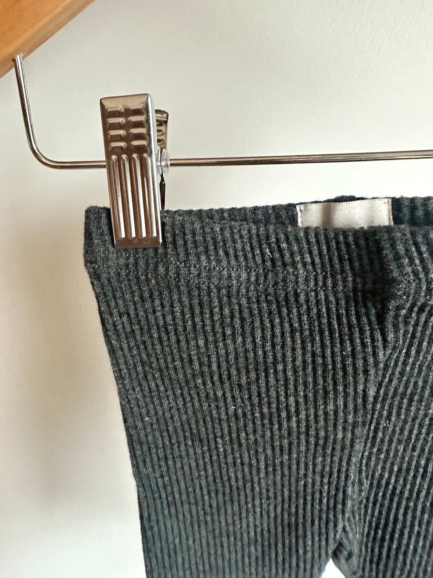 Grey Rib Leggings / 6-12m