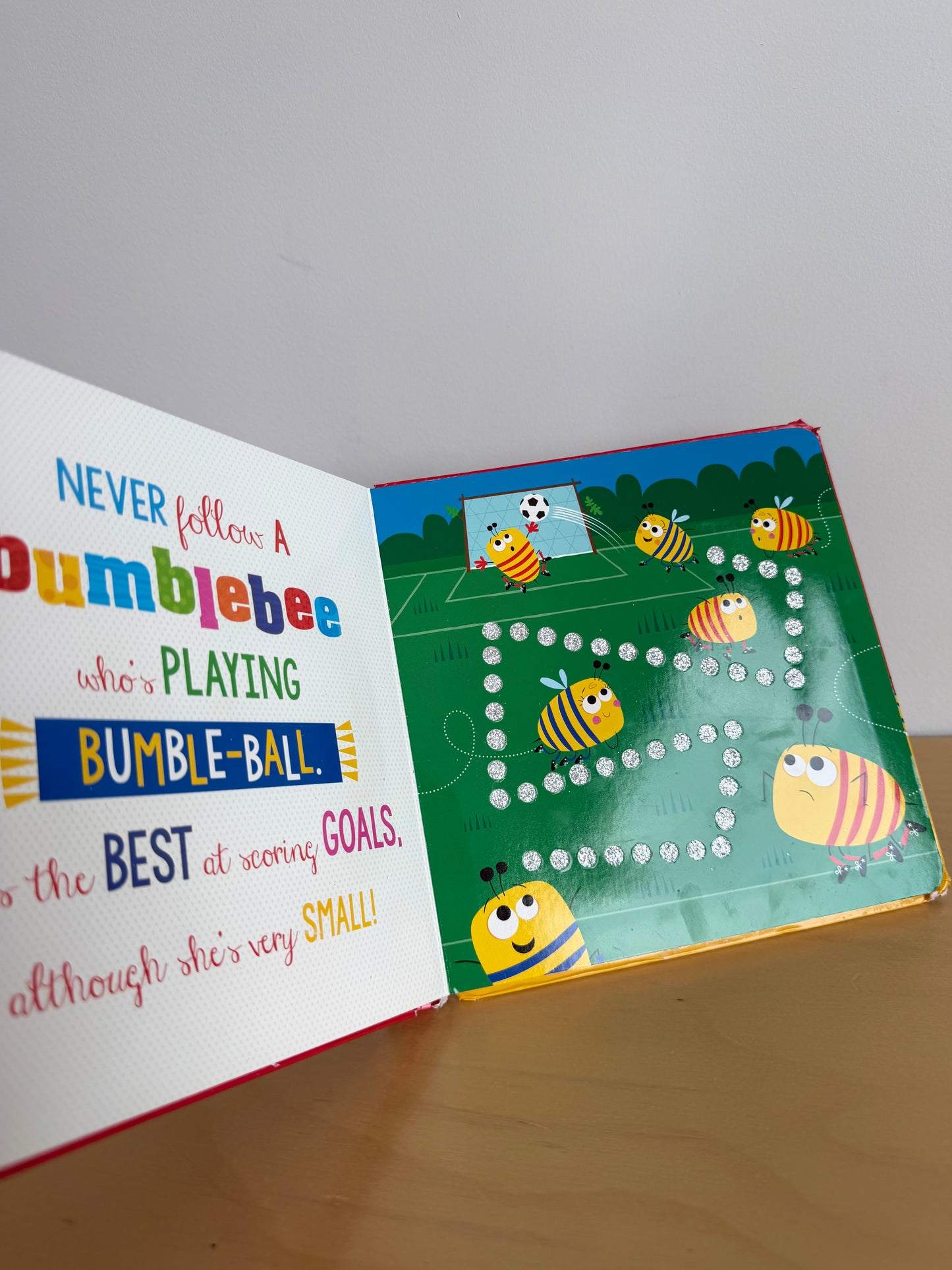 Never Follow A Spider! Book / 0-3 years