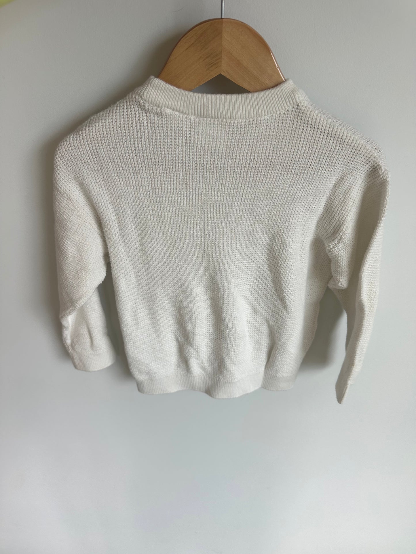 Cream Crew Neck Sweater (PLAY) / 2T