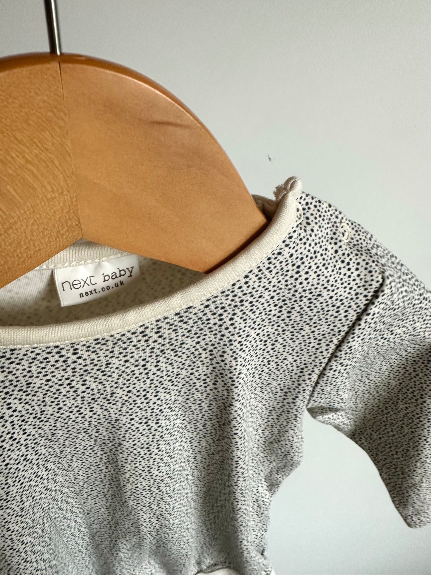 Spotted Bodysuit / 9-12m