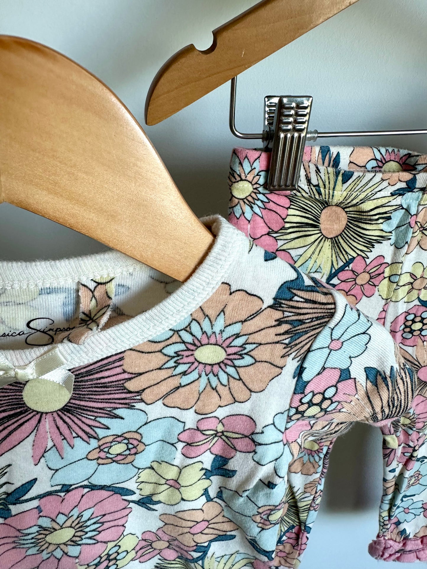 Retro Floral Top + Shorts Set / 2T