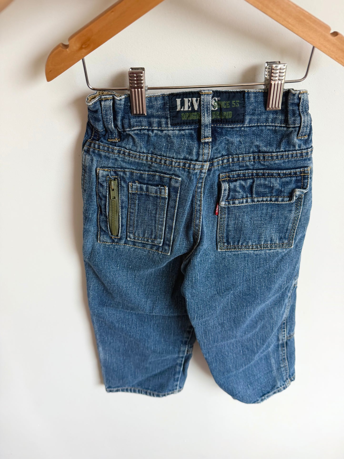 Vintage Levi Jeans / 4T