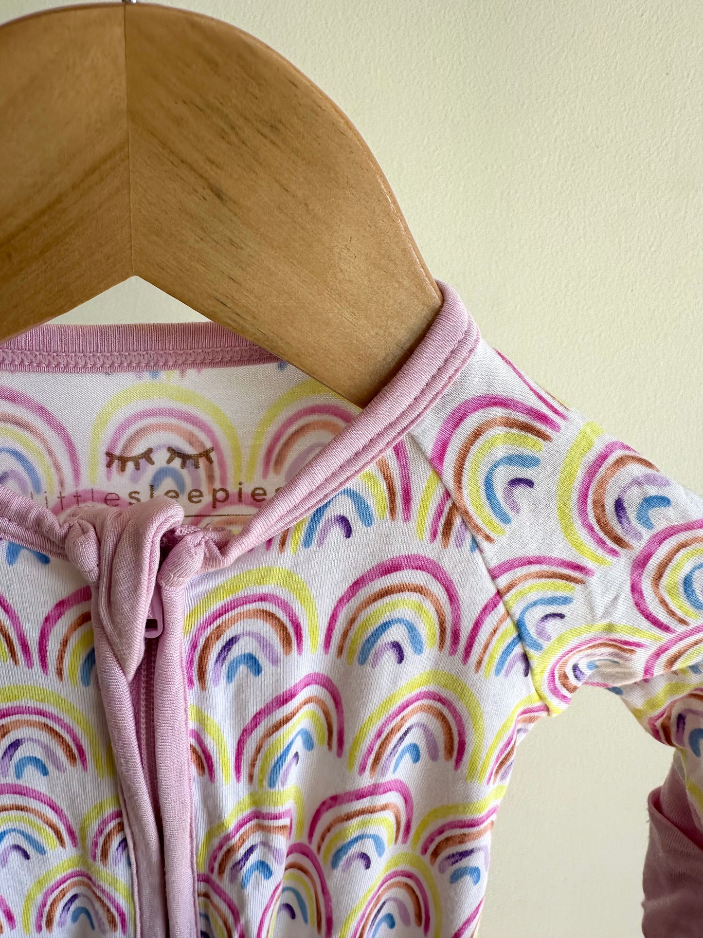 Newborn Rainbow Bamboo Sleeper / 0m
