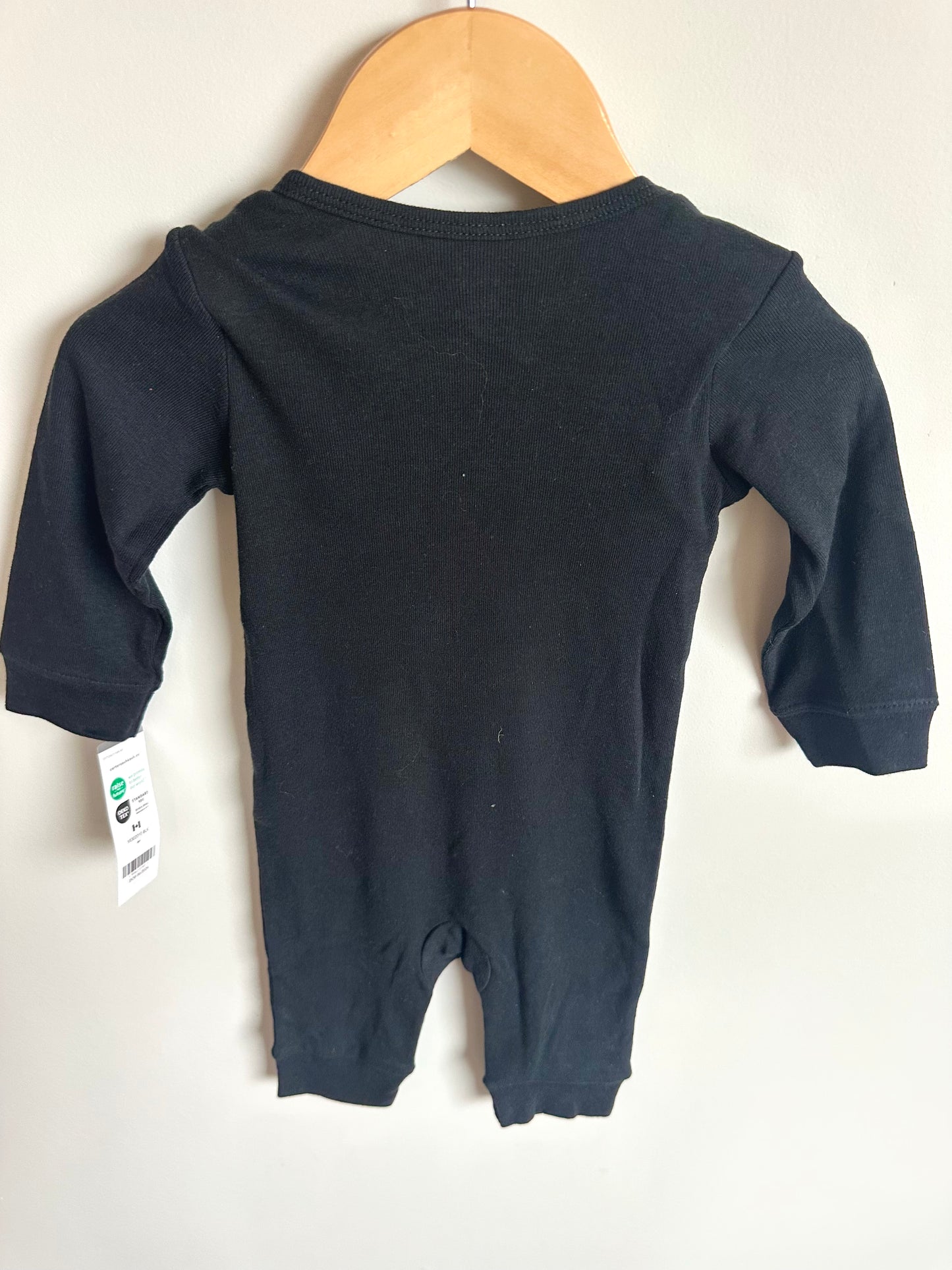 Skeleton + Bat Jumpsuit (With Tags) / 6m