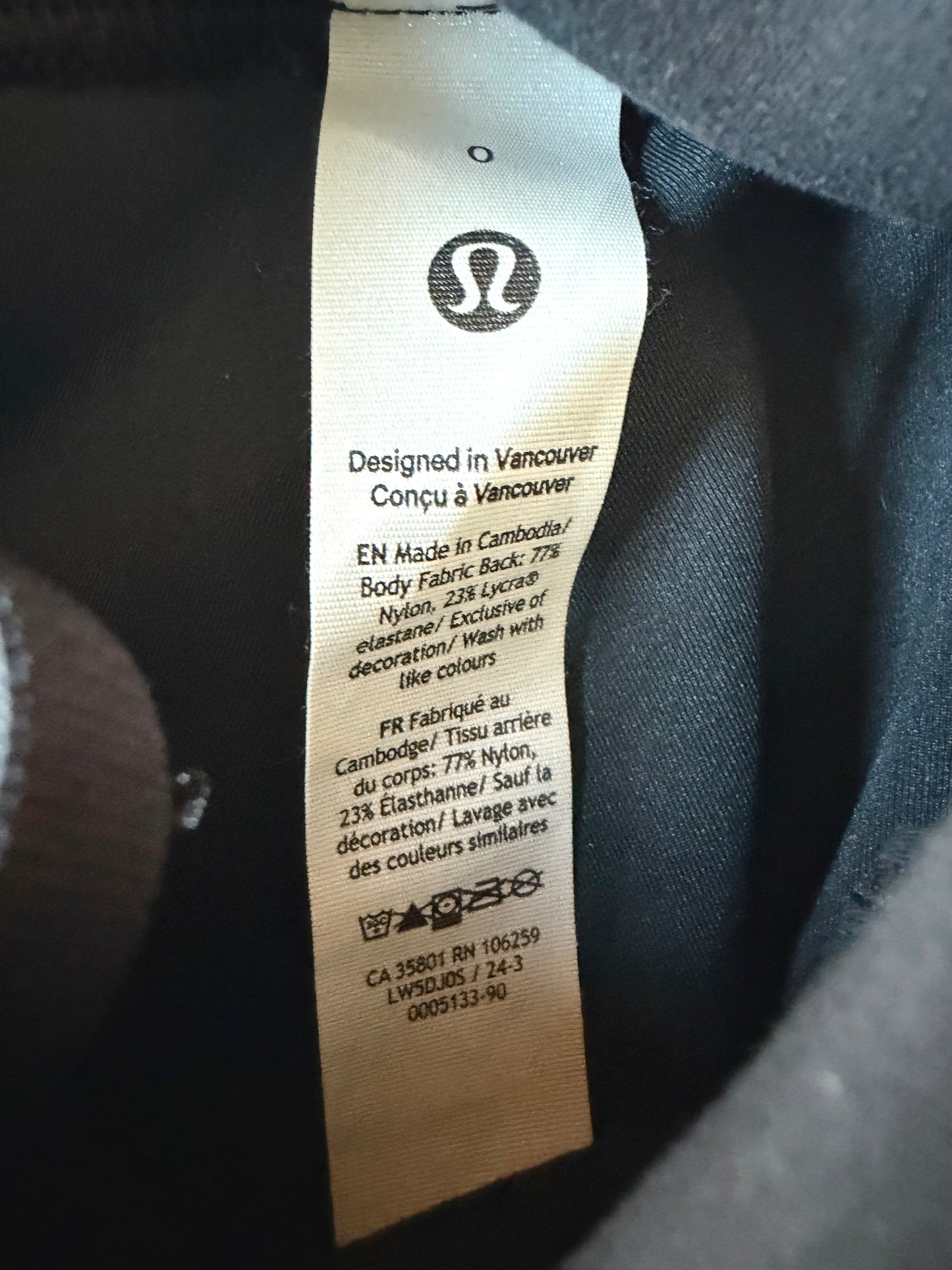 Lululemon Black Leggings / Size 0 (9-12 years?)